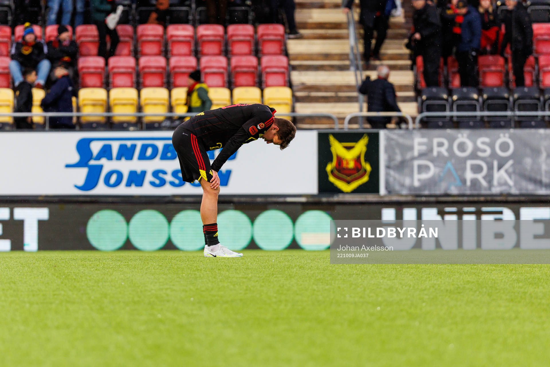 Östersunds Myroslav Mazur deppar