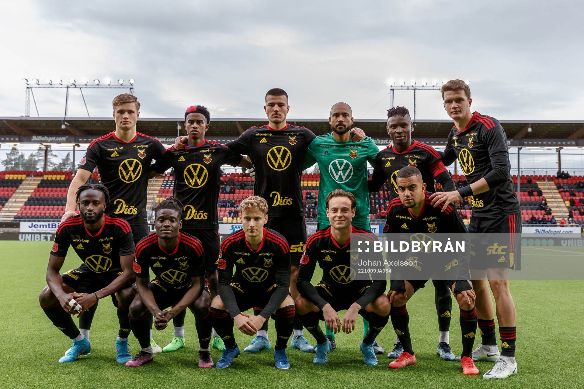Östersunds Sebastian Karlsson Grach, Chovanie Amatkarijo,