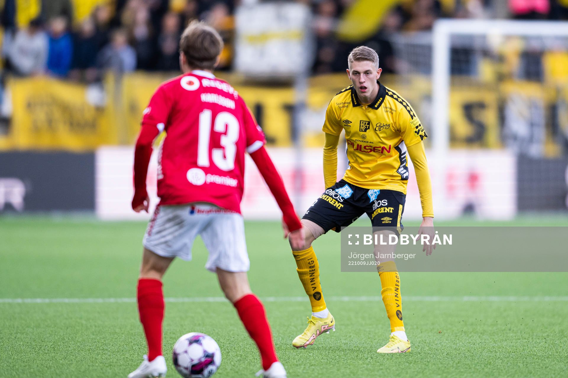 Elfsborgs Alexander Bernhardsson under fotbollsmatchen i Allsvenskan mellan Elfsborg och Kalmar den 9 oktober 2022 i Borås. 