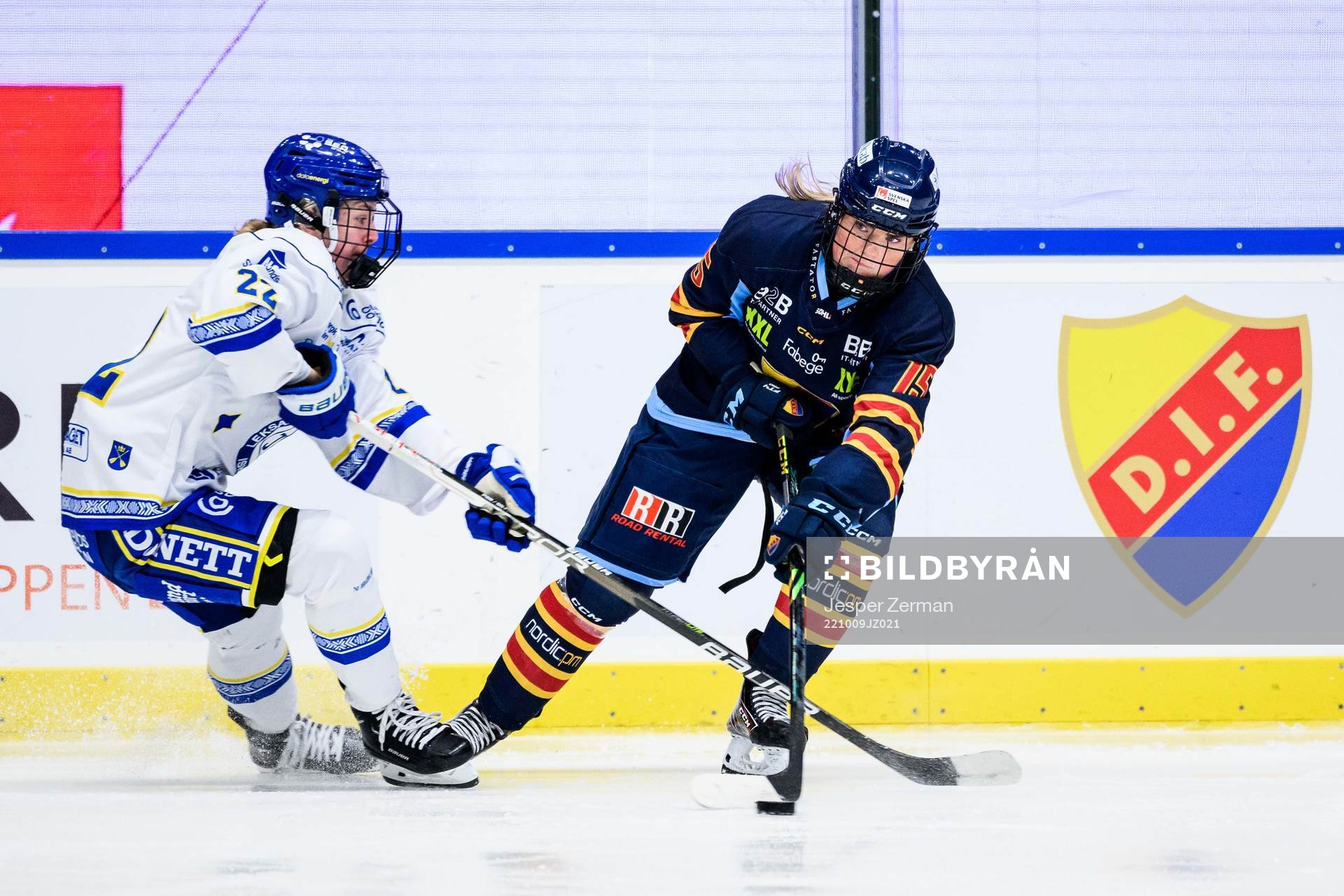 Leksands Agnez Svensson och Djurgårdens Lova Blom