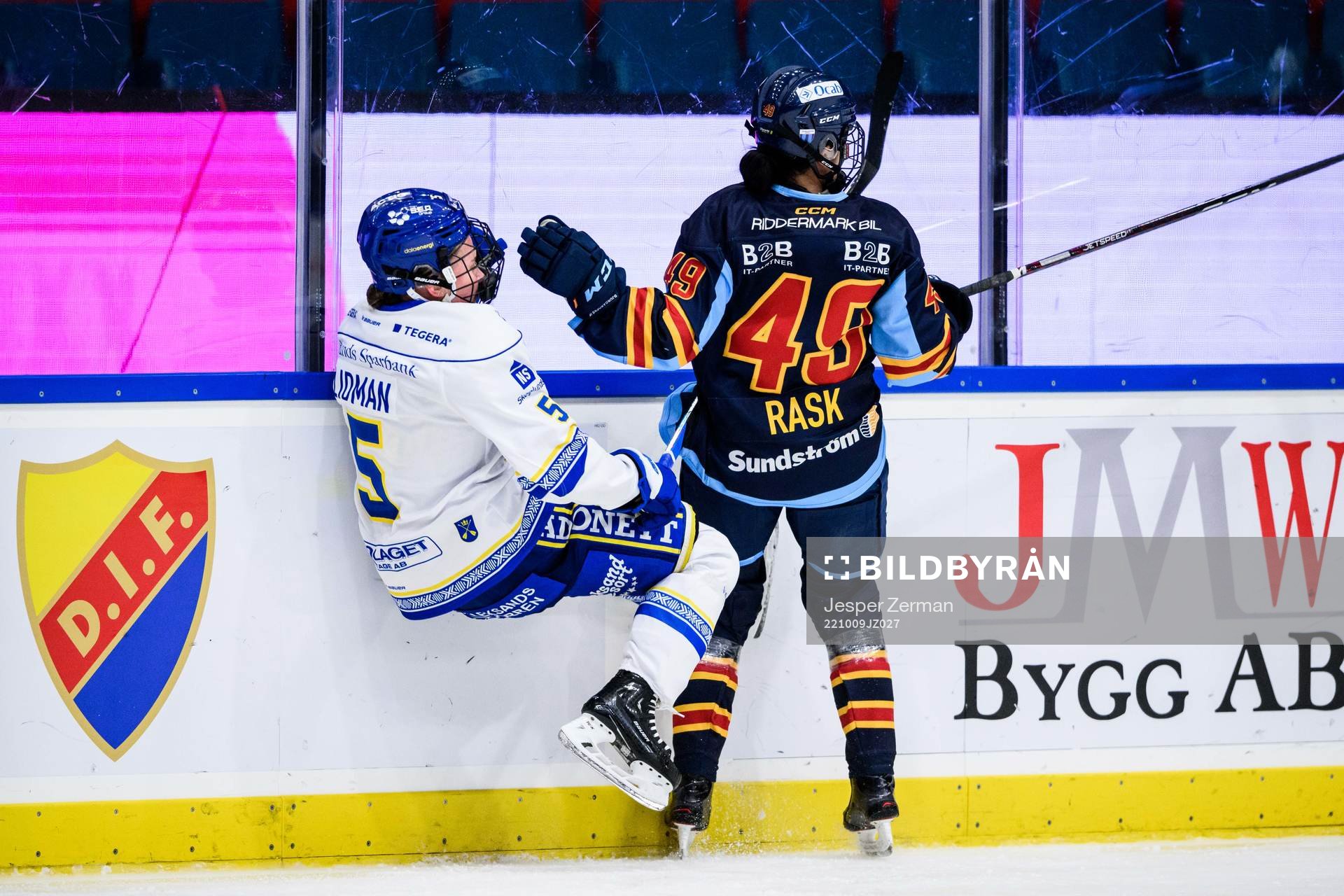 Leksands Nathalie Lidman och Djurgårdens Fanny Rask