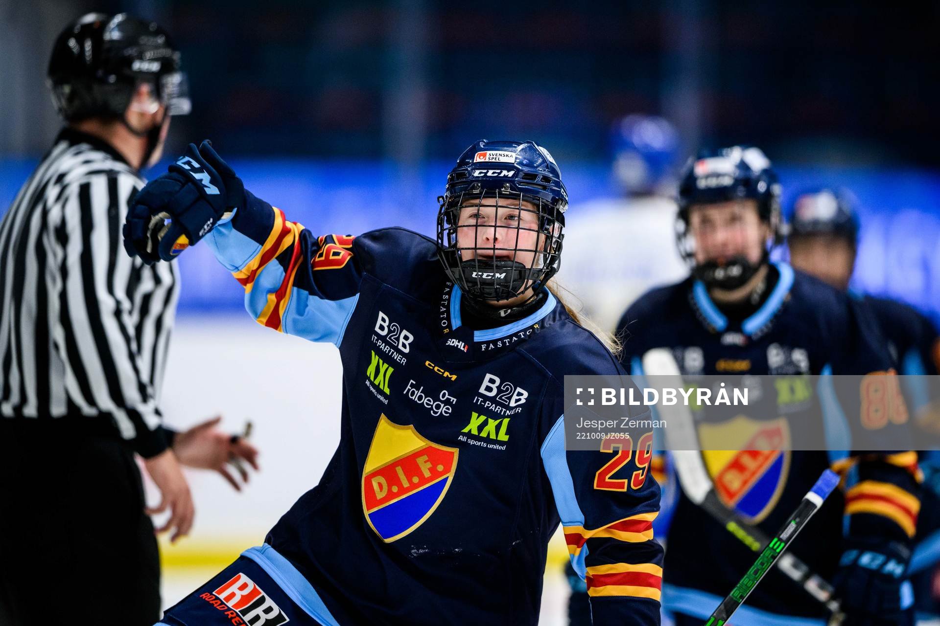 Djurgårdens Maria Lindberg jublar