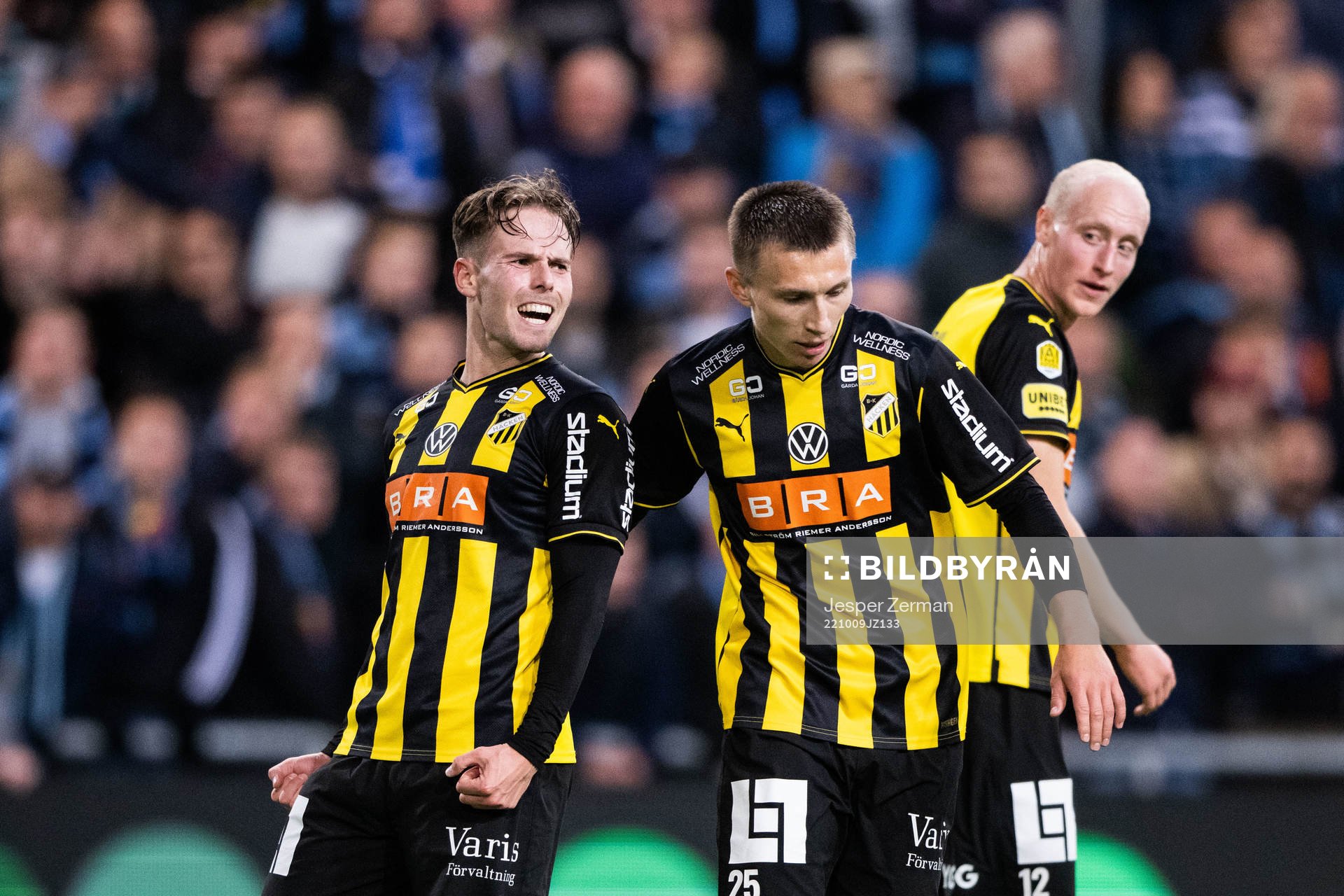 Häckens Lars Olden Larsen jublar