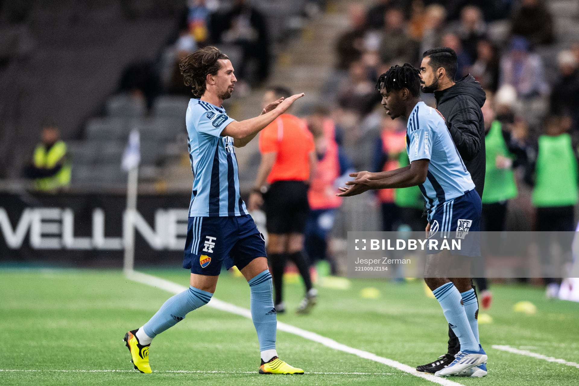 Djurgårdens Gustav Wikheim byts ut för Joel Asoro
