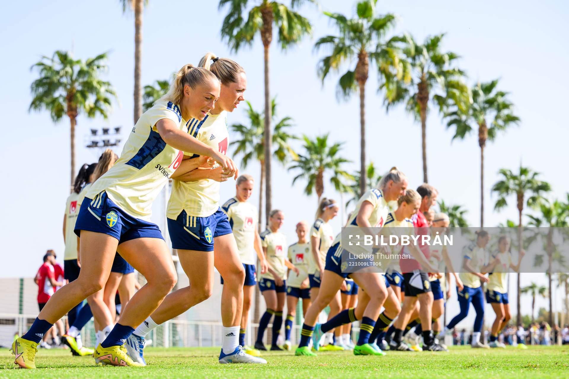 Hanna Bennison and Elin Rubensson of the Swedish women's