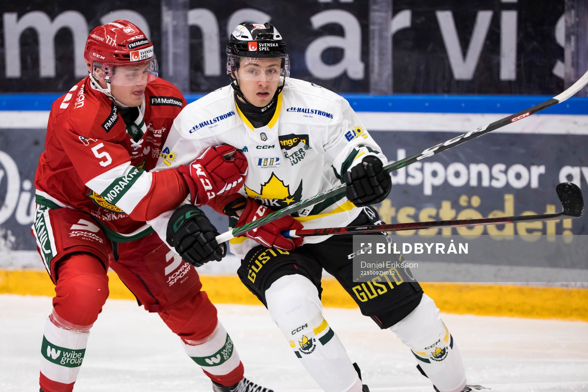 Moras Viktor Larsson och Östersunds Jeremias Lindewall