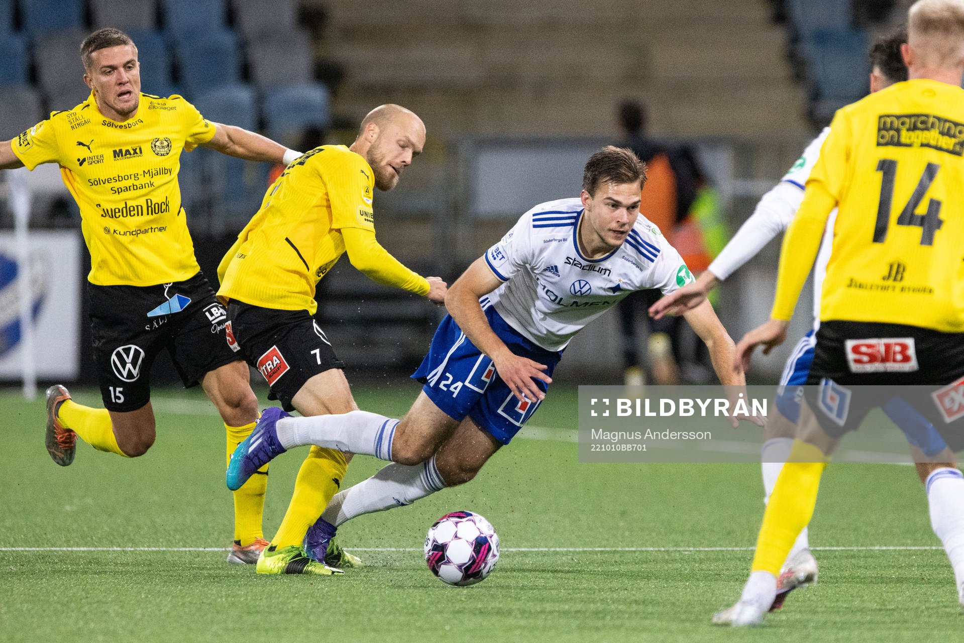 Mjällbys Viktor Gustafson och IFK Norrköpings Anton