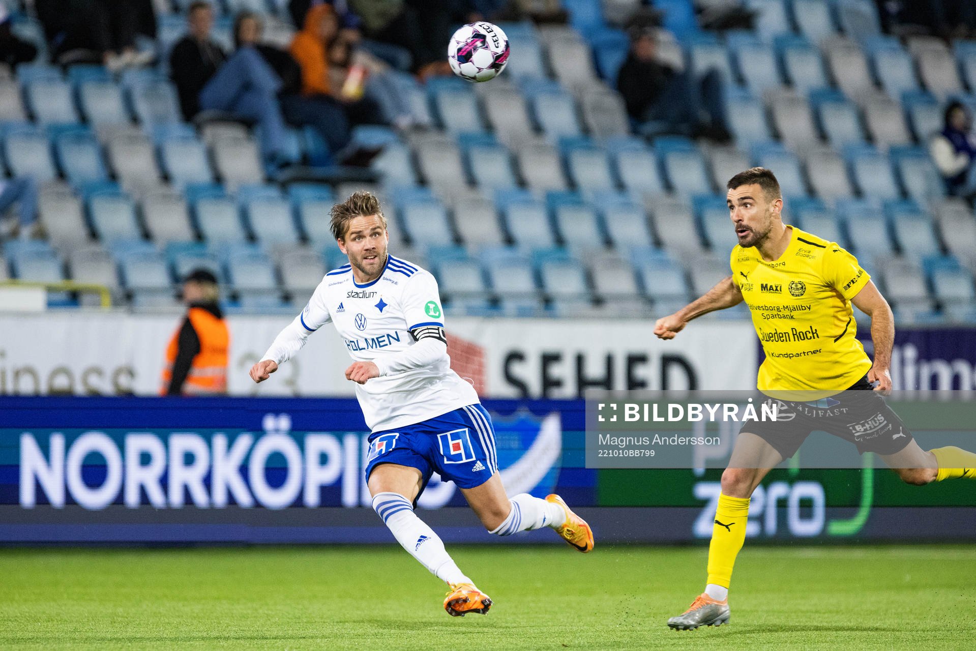 IFK Norrköpings Christoffer Nyman och Mjällbys Carlos