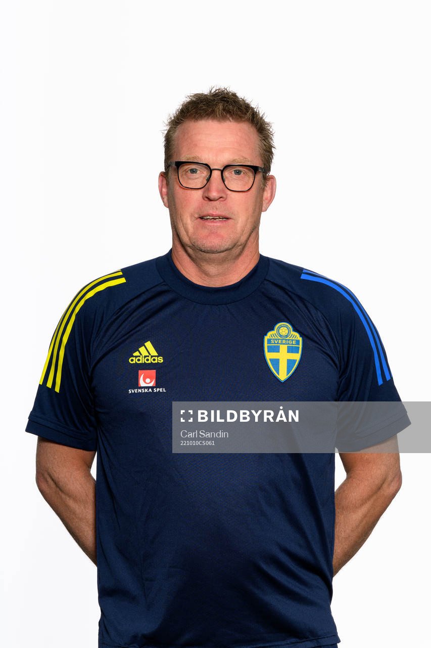 Leif Troedsson, goalkeeper coach of the Swedish women's