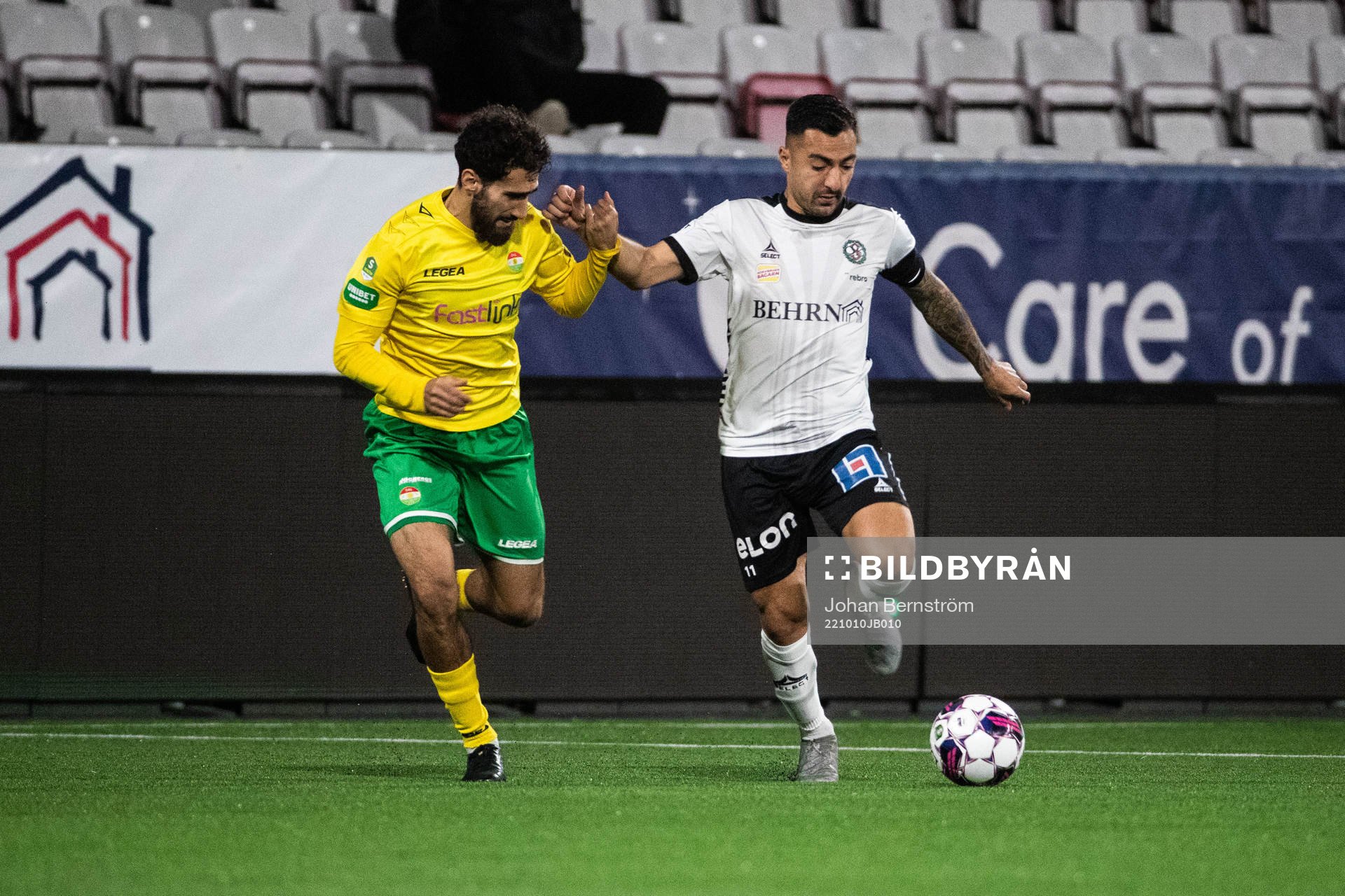 Dalkurds Hady Saleh Karim och Örebros Jiloan Hamad