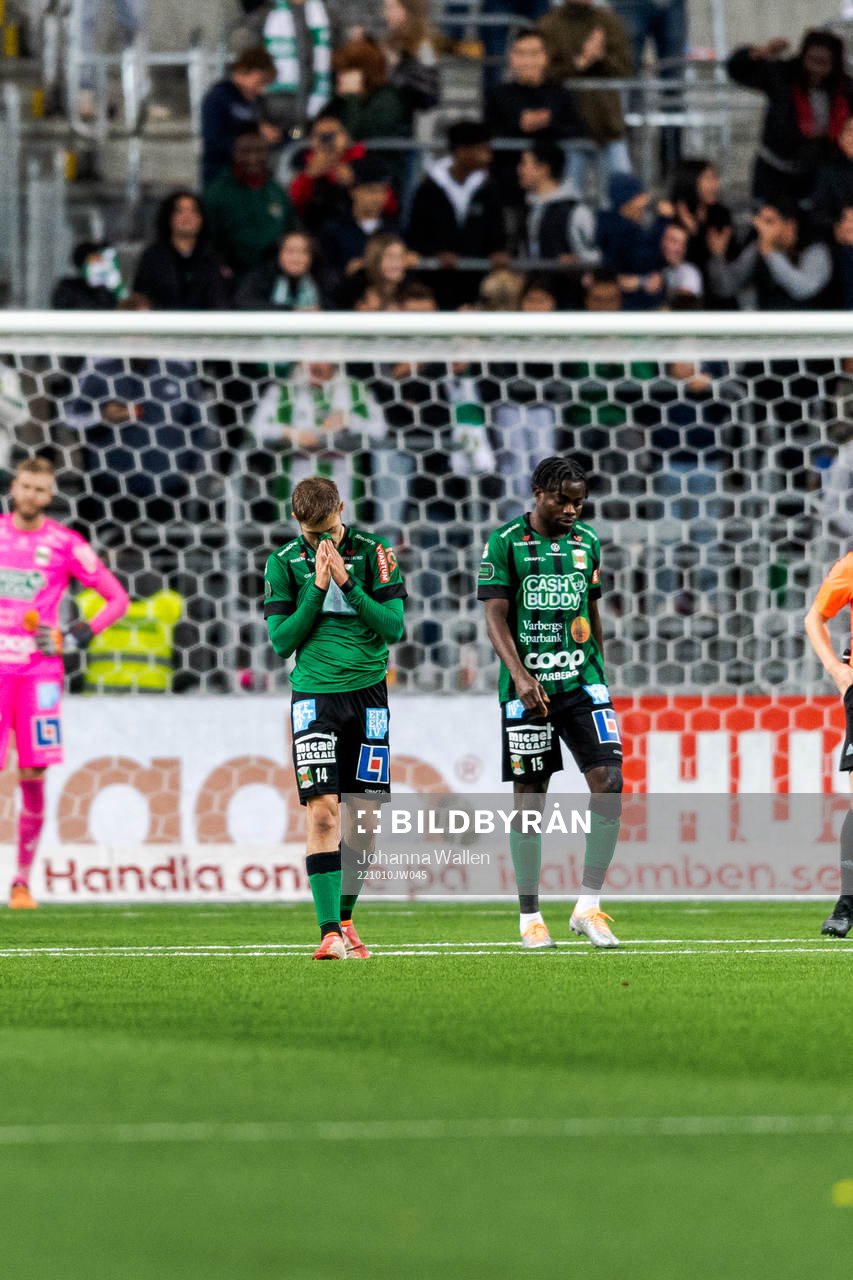 Varbergs Oliver Alfonsi och Gideon Mensah deppar
