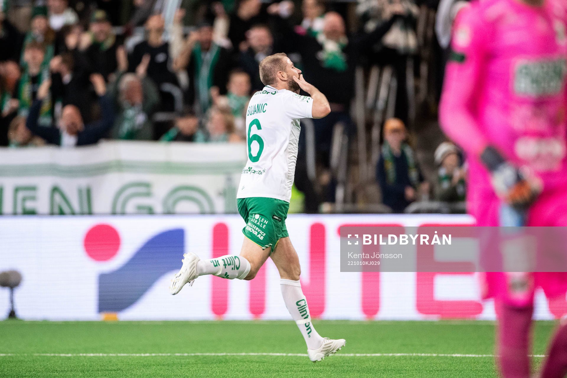 Hammarbys Darijan Bojanic jublar