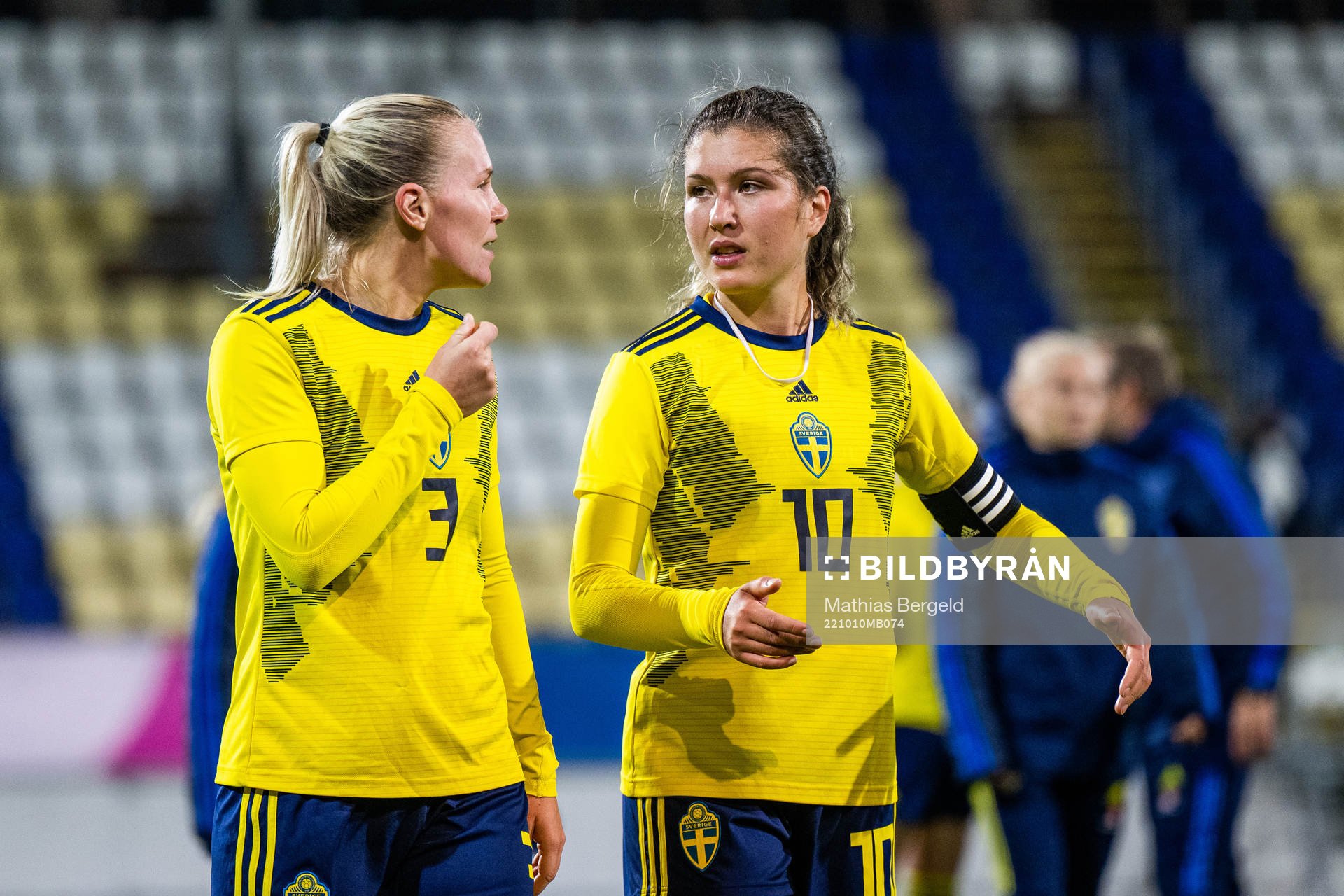 Josefin Rybrink and Loreta Kullashi of Sweden