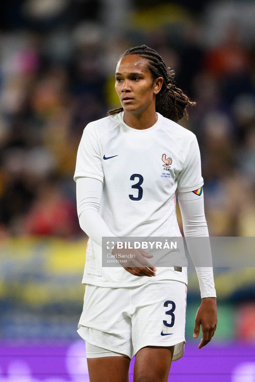 Wendie Renard of France