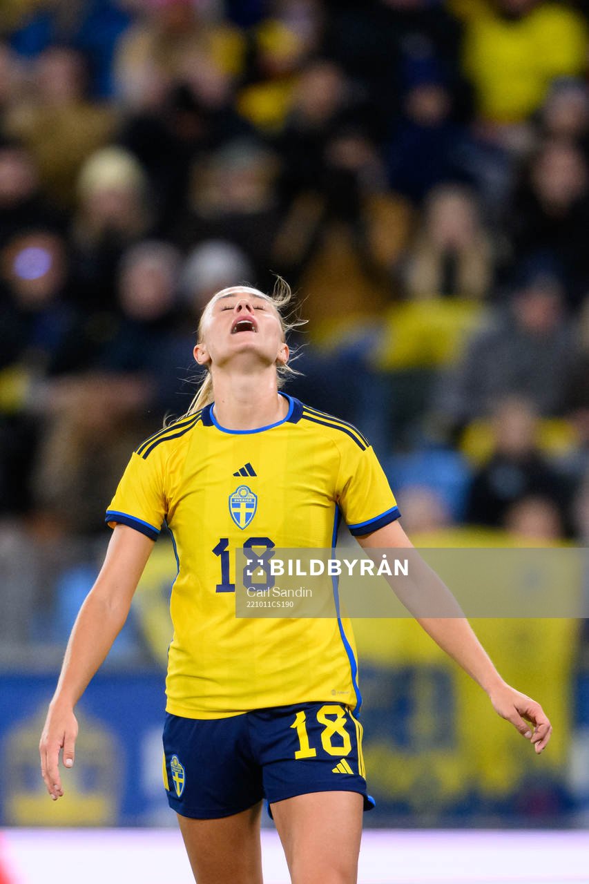 Fridolina Rolfö of Sweden looks dejected