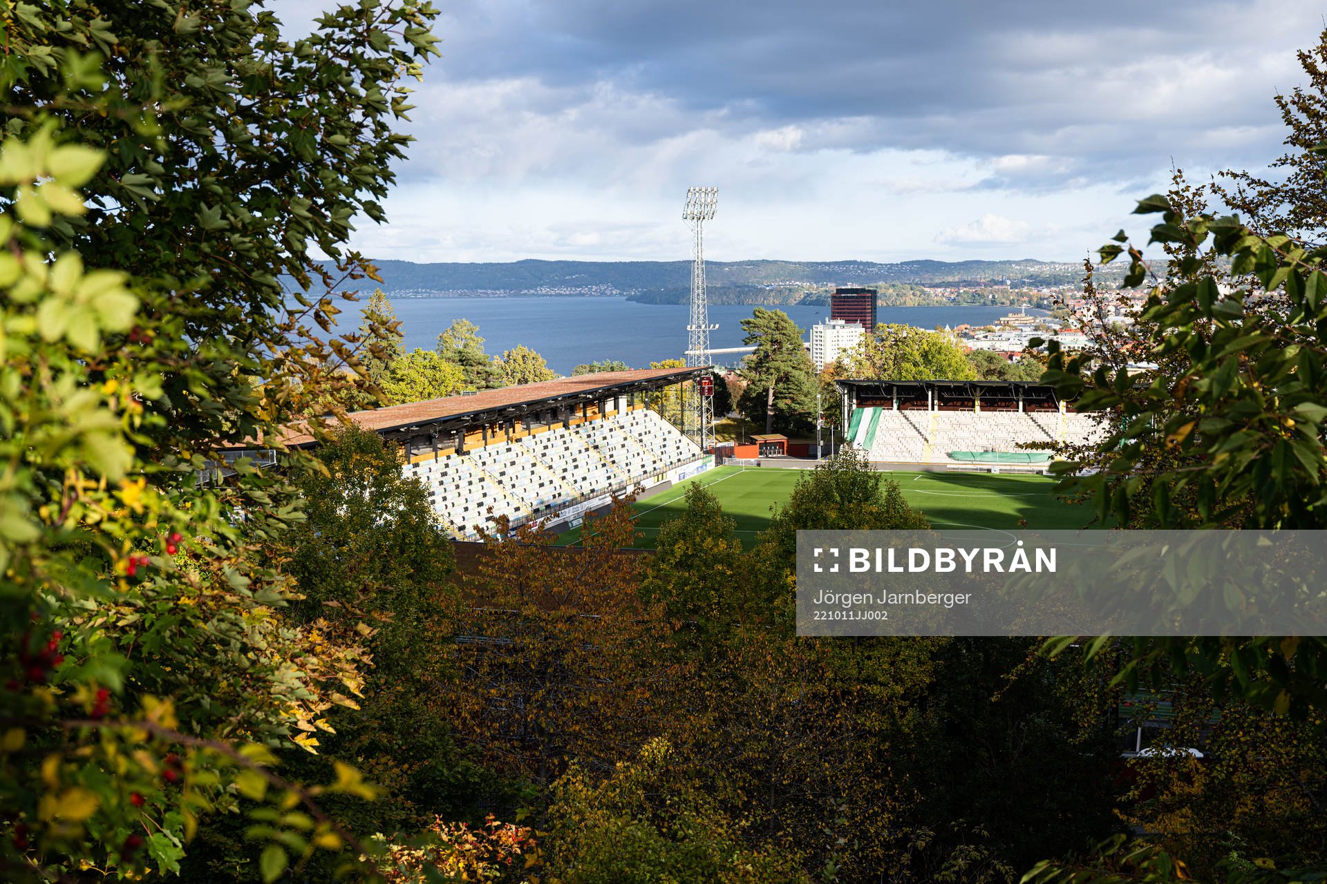 Vy över Stadsparksvallen inför fotbollsmatchen i Superettan mellan Jönköpings Södra och Brage den 11 oktober 2022 i Jönköping. 