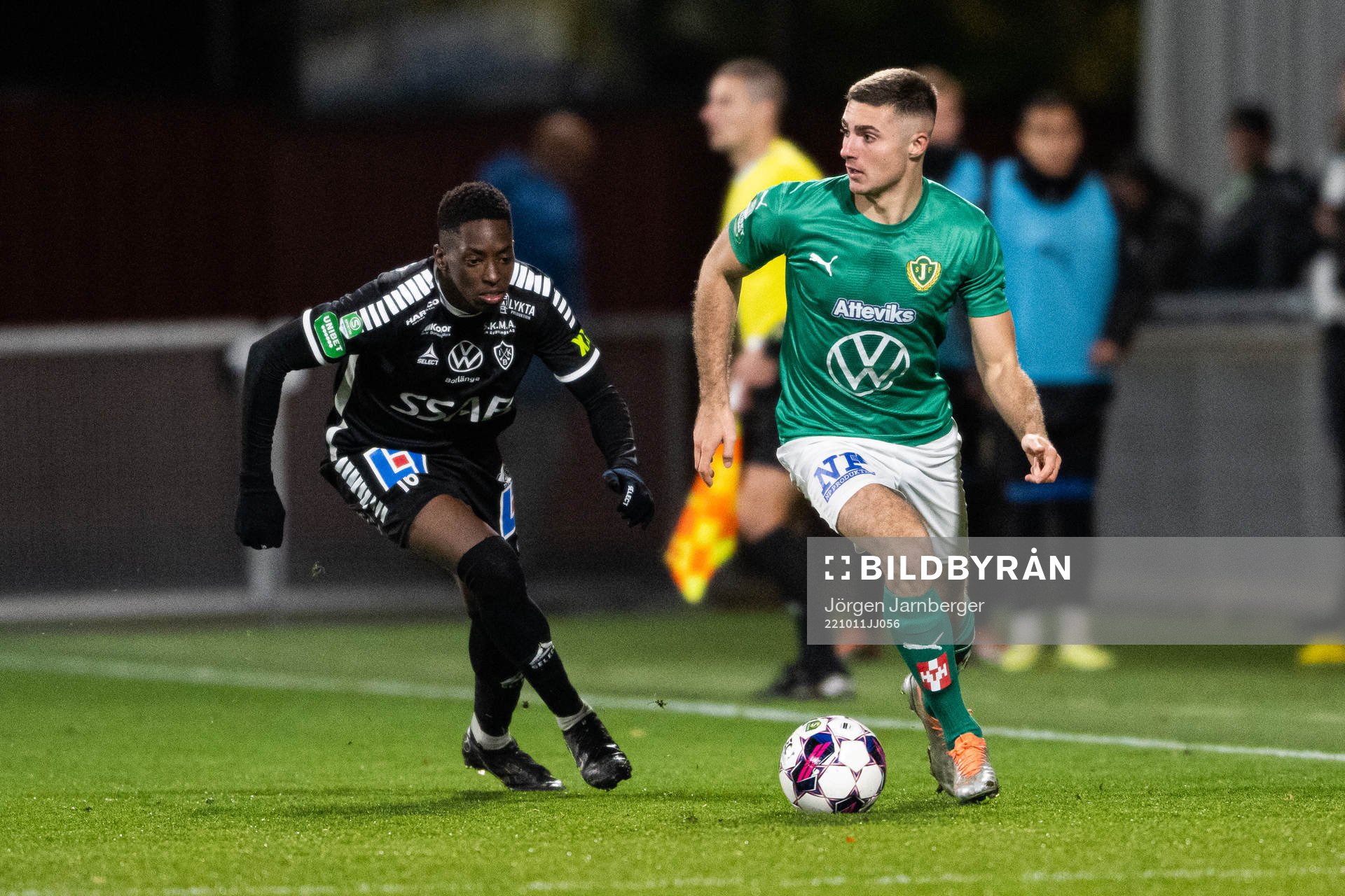 Brages Samouil Izountouemoi och Jönköpings Södras Marko