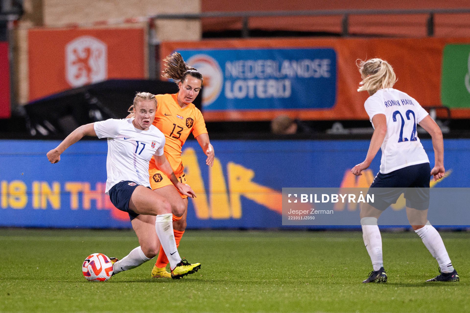 Julie Blakstad of Norway and Renate Jansen of Netherlands