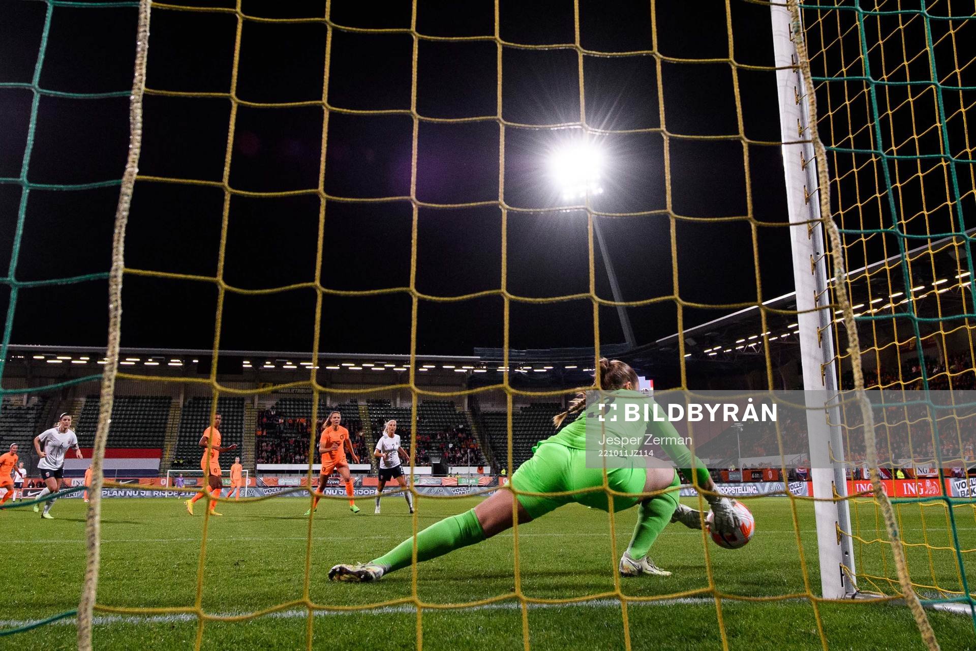 goalkeeper Aurora Mikalsen of Norway with a save
