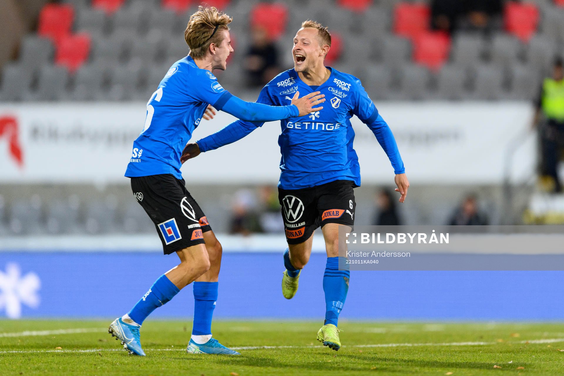 Halmstads Joel Allansson jublar