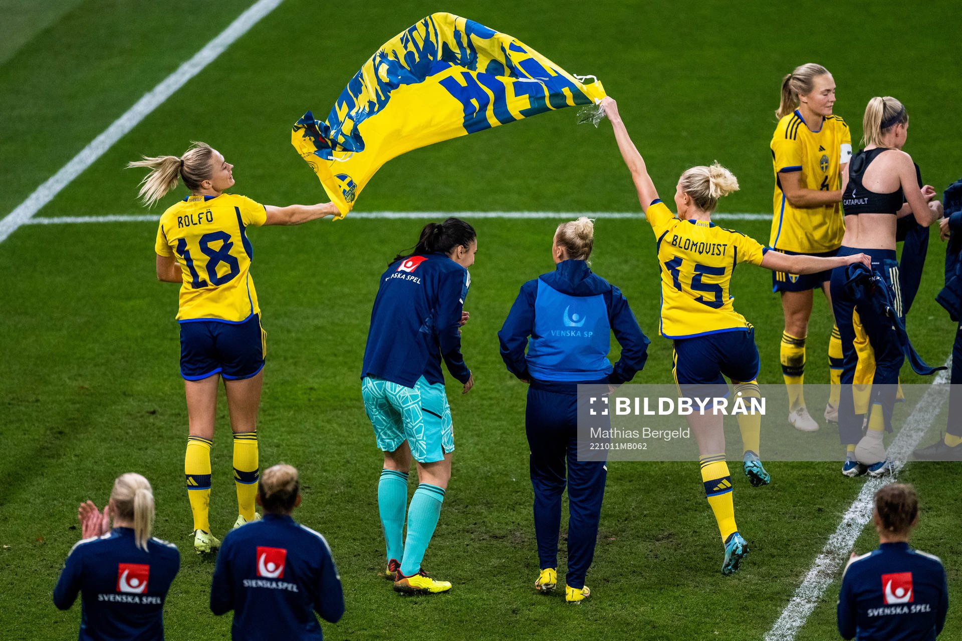 Fridolina Rolfö, goalkeeper Zecira Musovic, Hanna Bennison