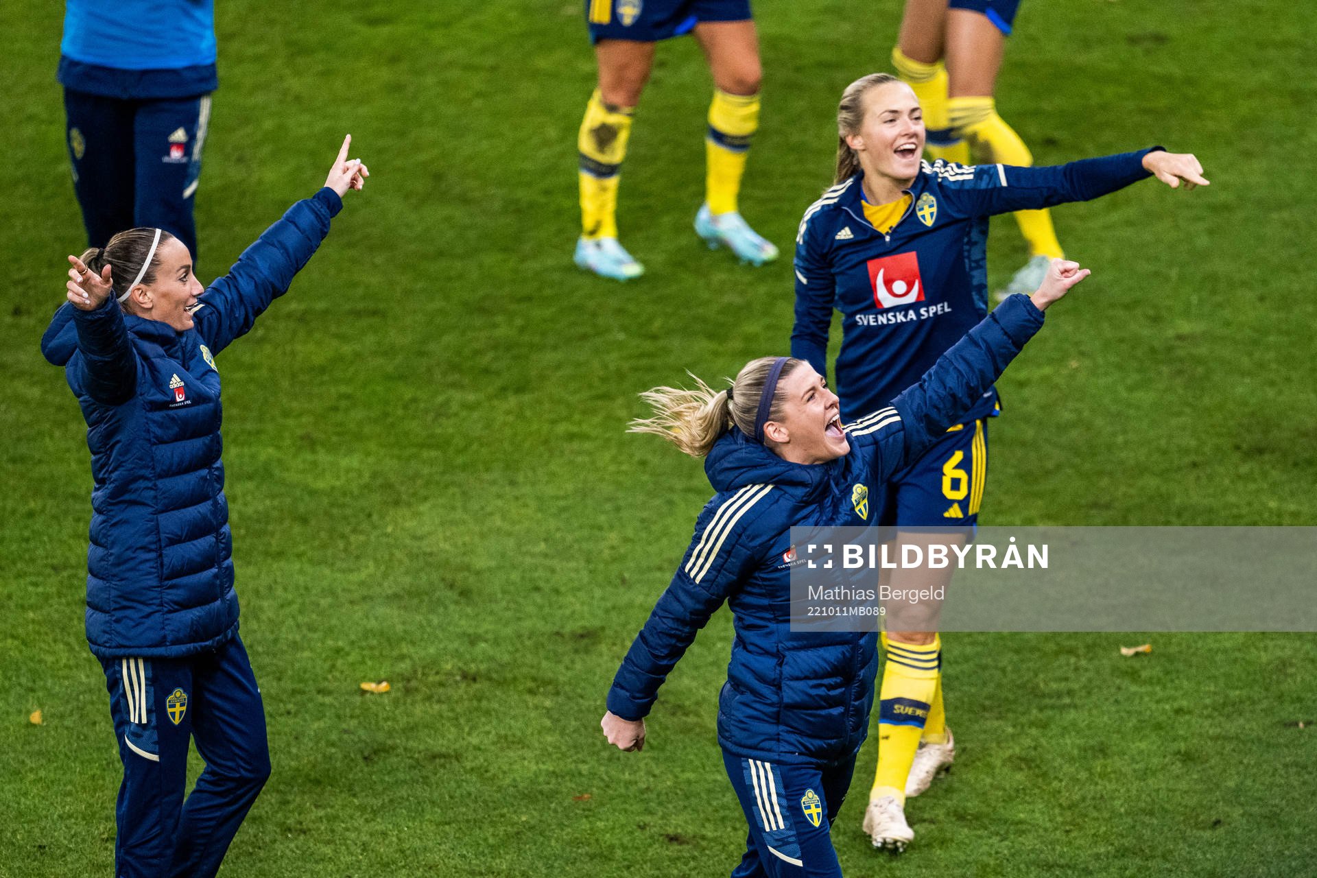 Kosovare Asllani, Olivia Schough and Magdalena Eriksson of