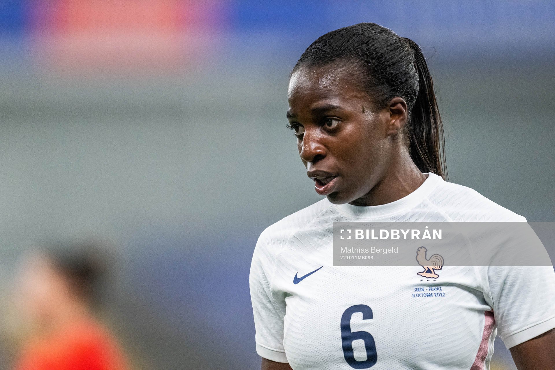 Viviane Asseyi of France