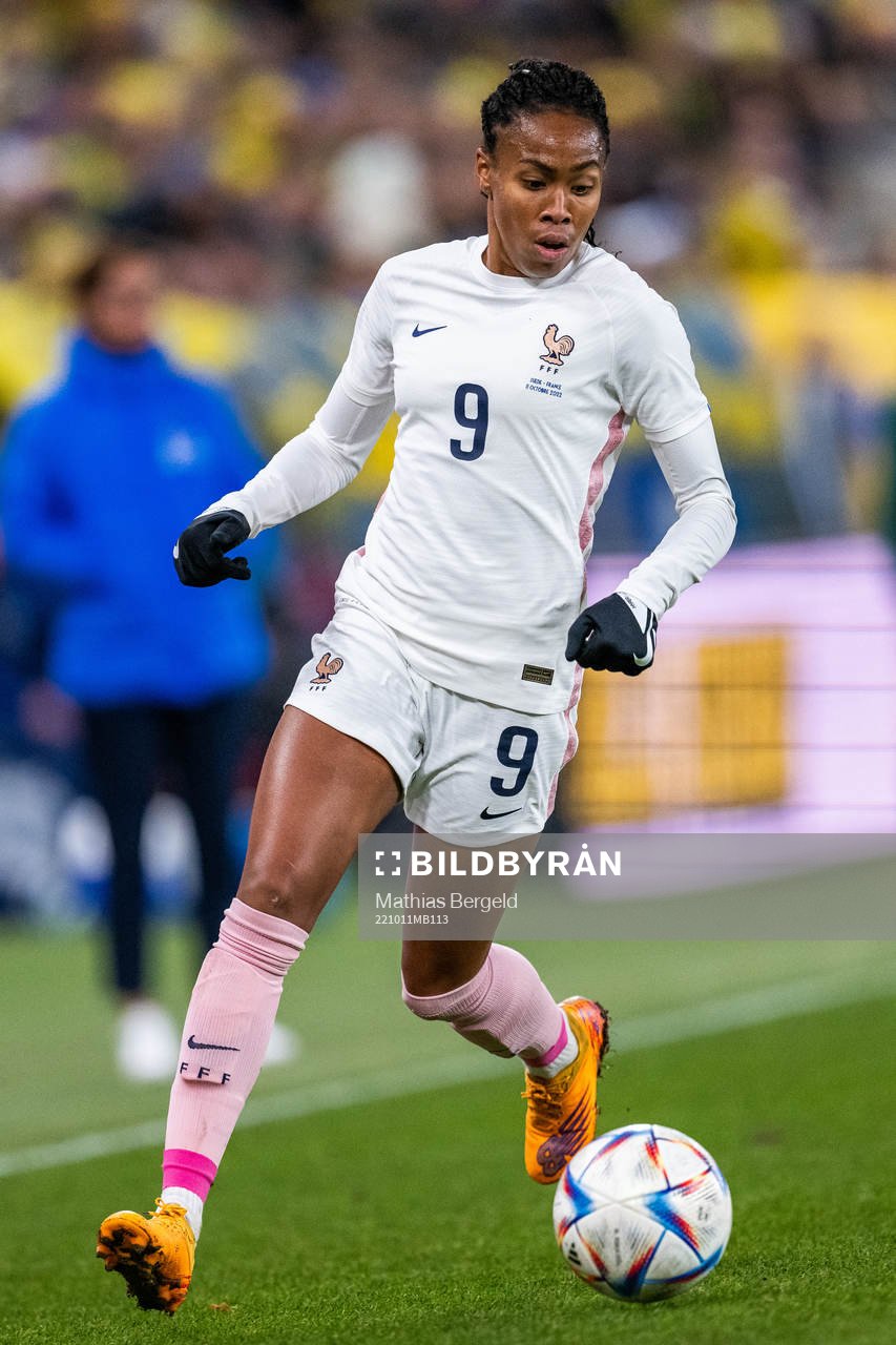 Lindsey Thomas of France