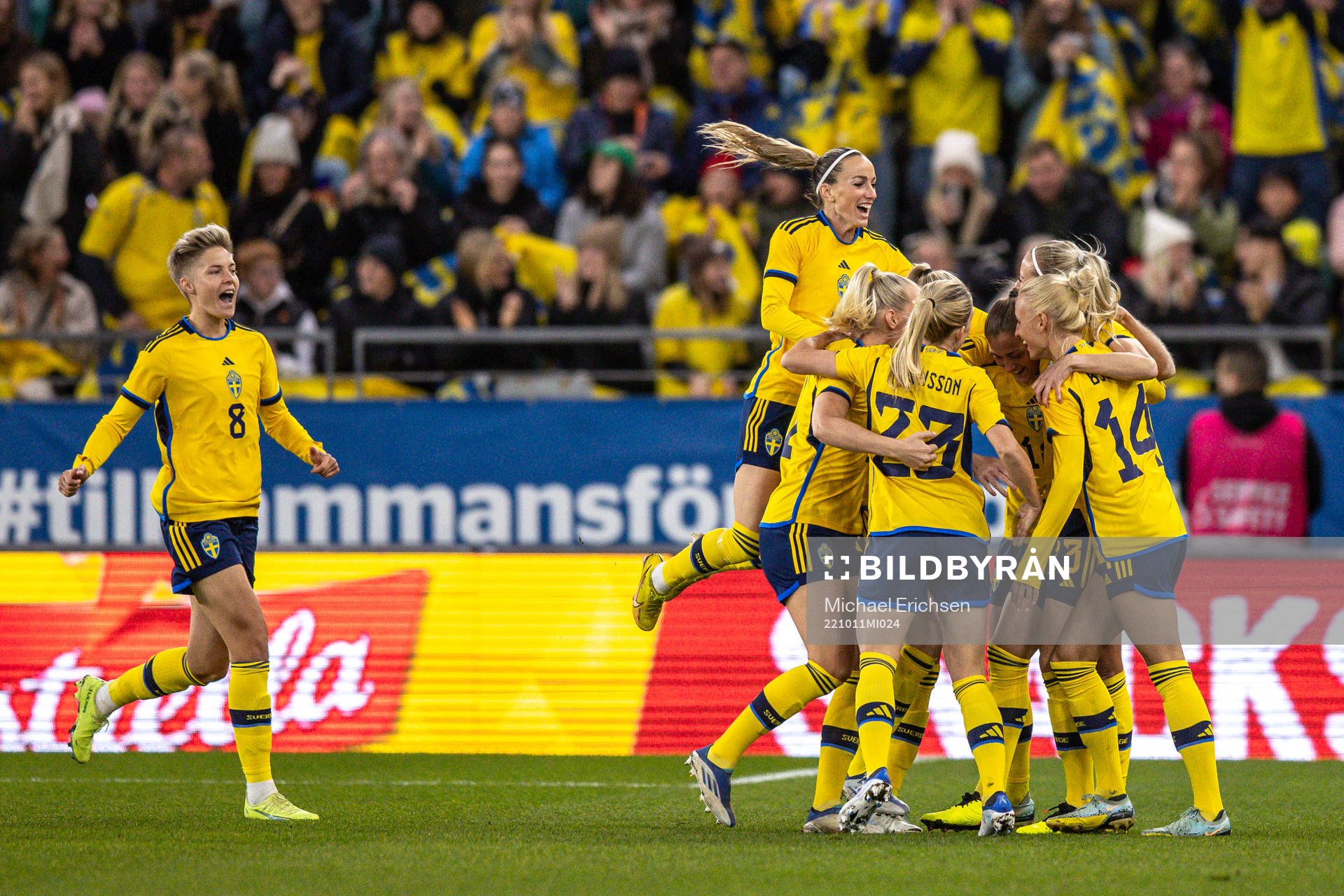 Filippa Angeldahl of Sweden celebrate teammates
