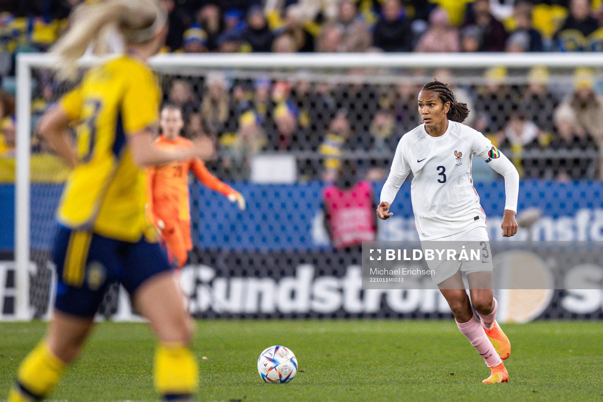 Wendie Renard of France