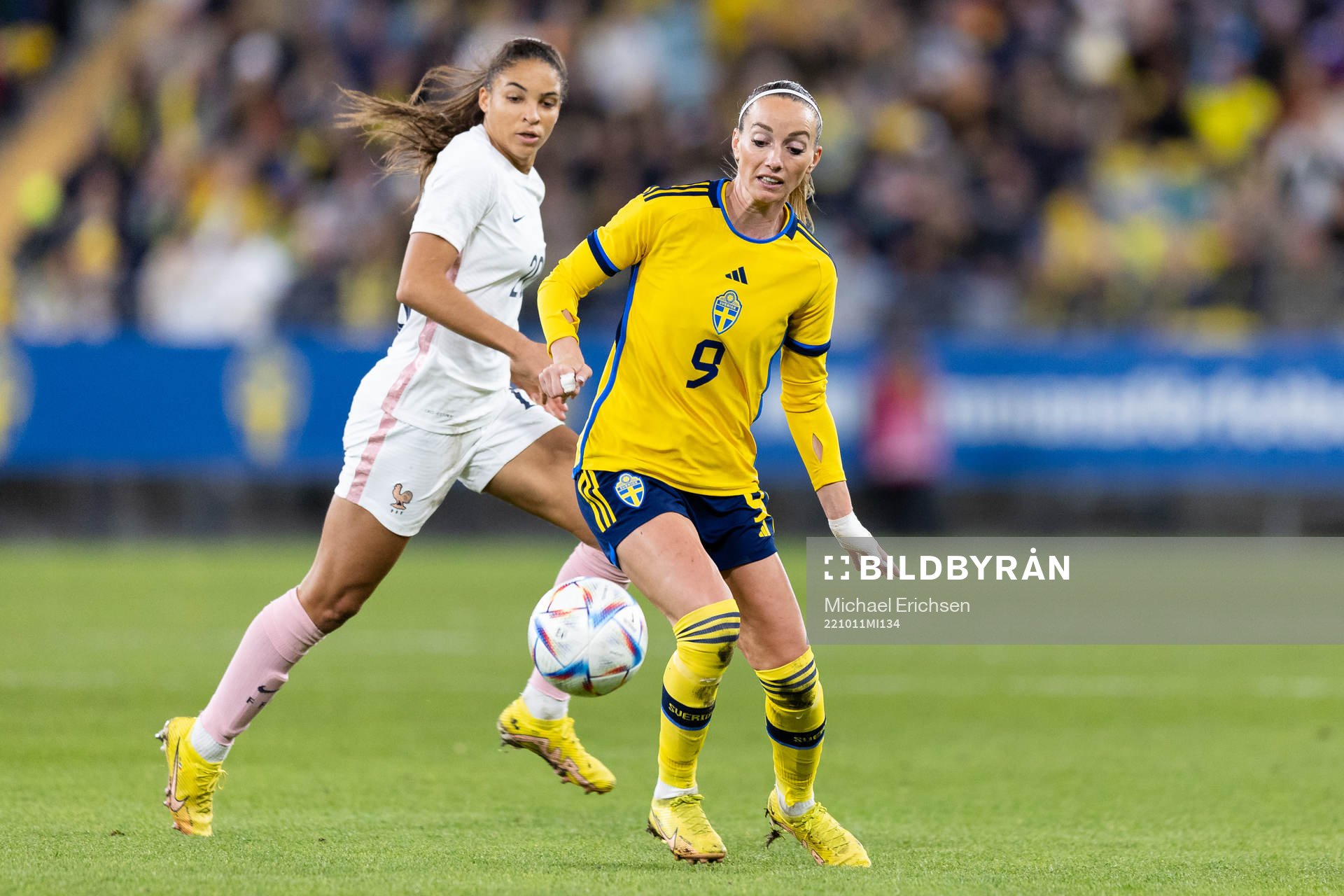 Kosovare Asllani of Sweden