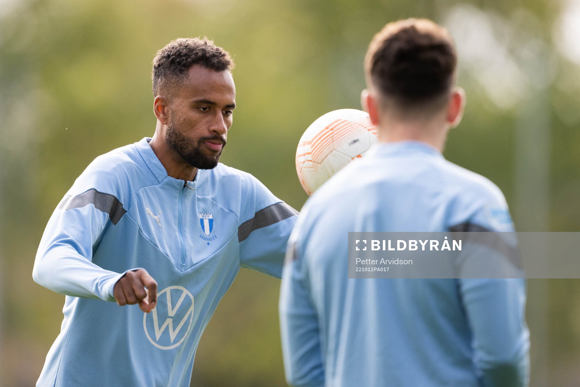 Isaac Kiese Thelin