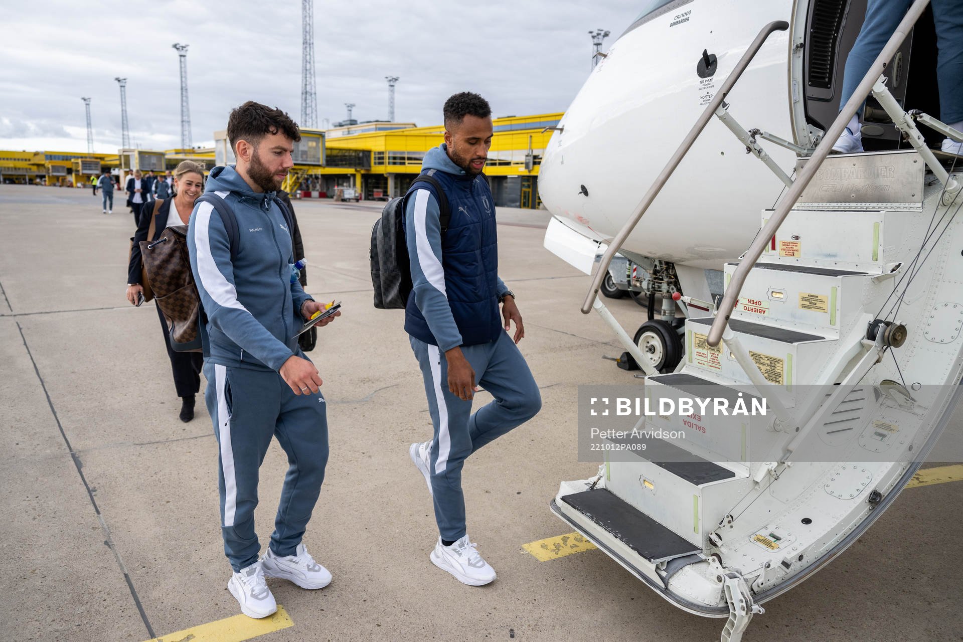Erdal Rakip and Isaac Kiese Thelin of Malmö FF