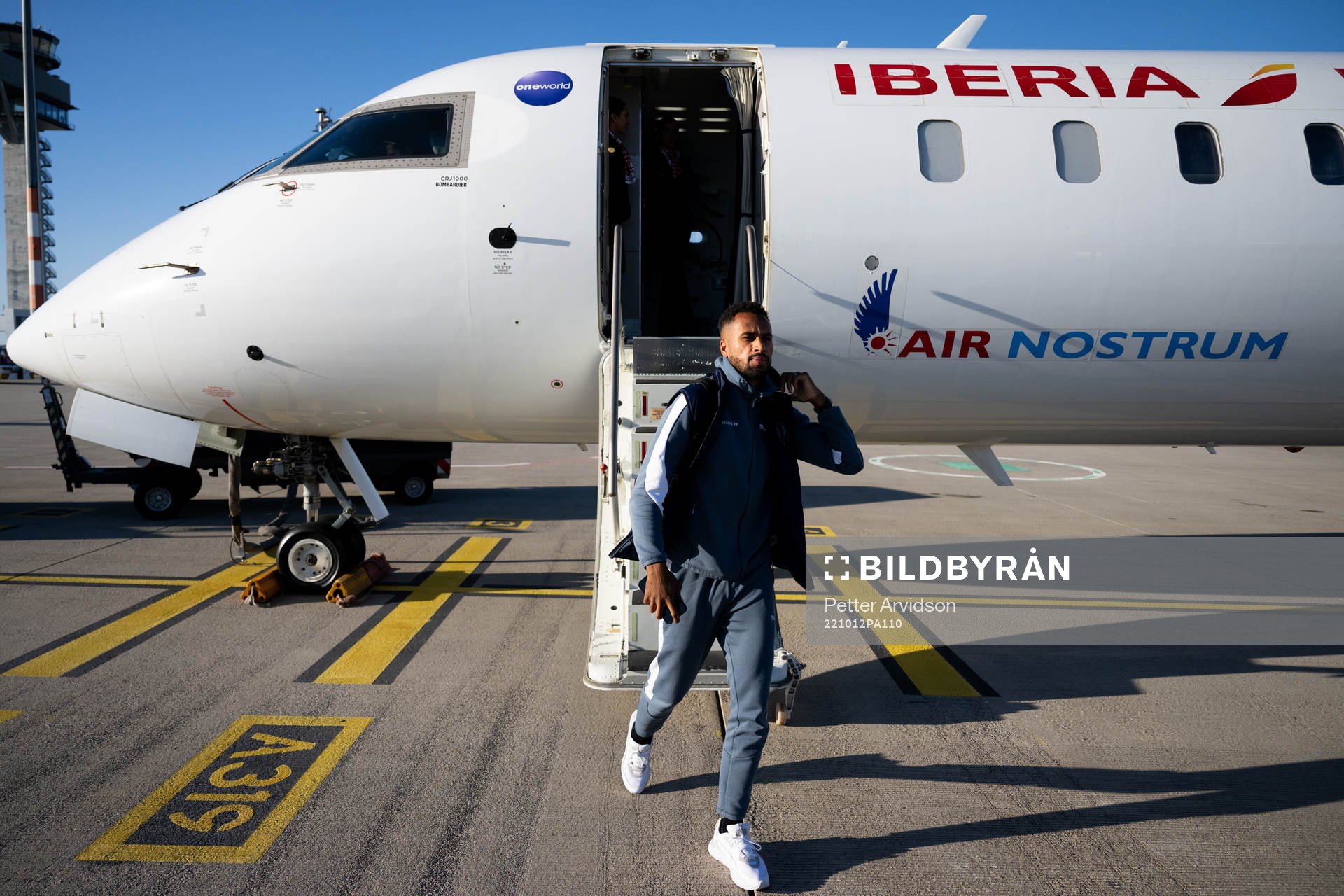 Isaac Kiese Thelin arrives in Berlin