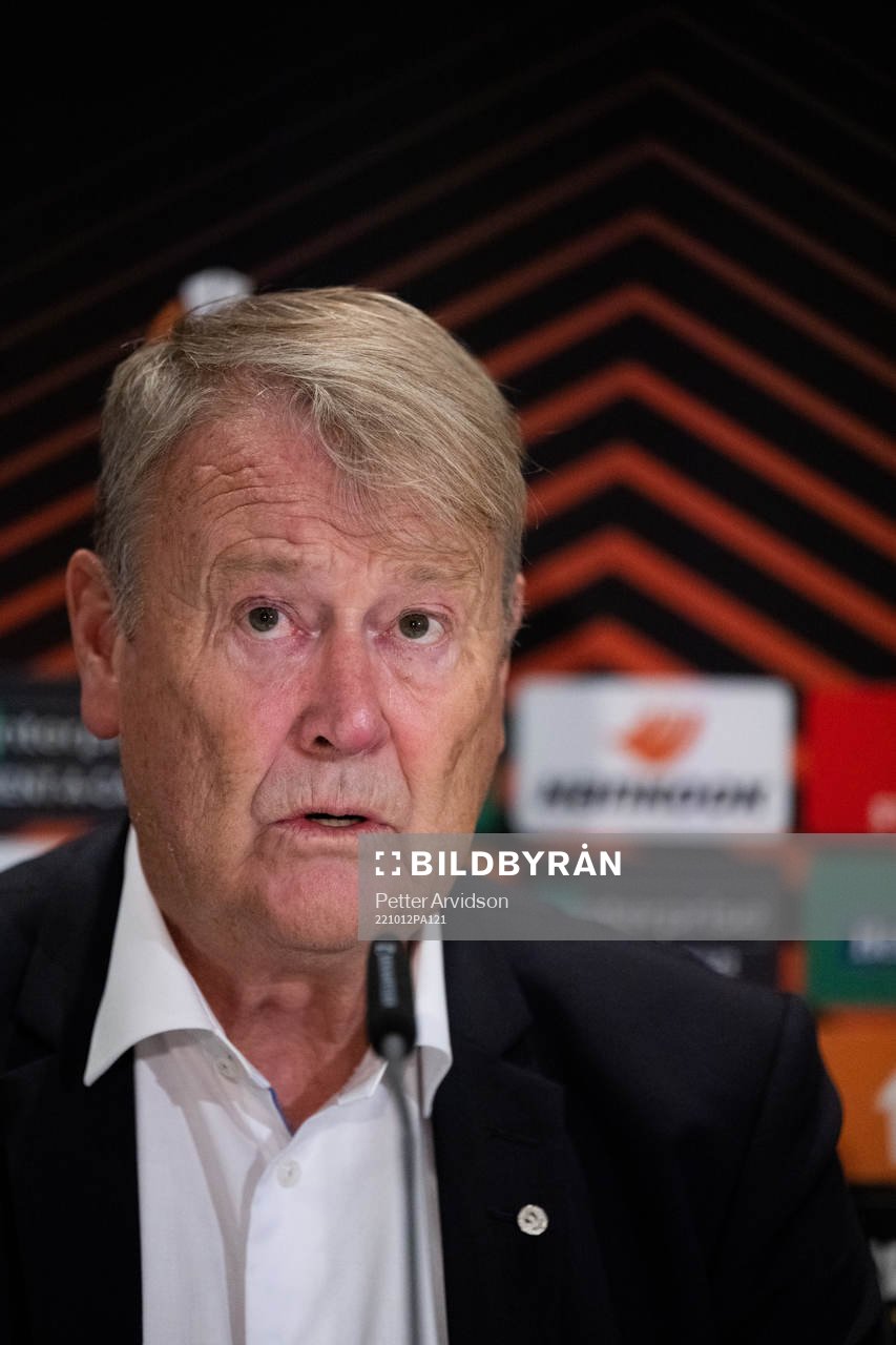Head coach Åge Hareide