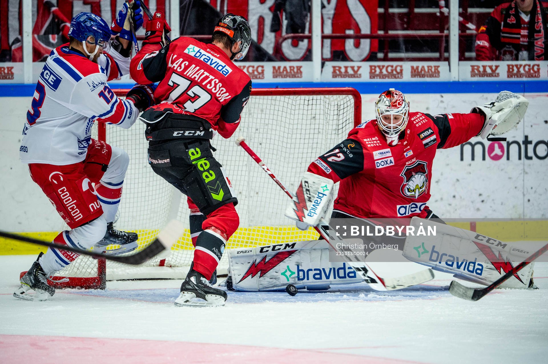 Oskarshamns Jiri Smejkal mot Malmö Redhawks Adam Ollas