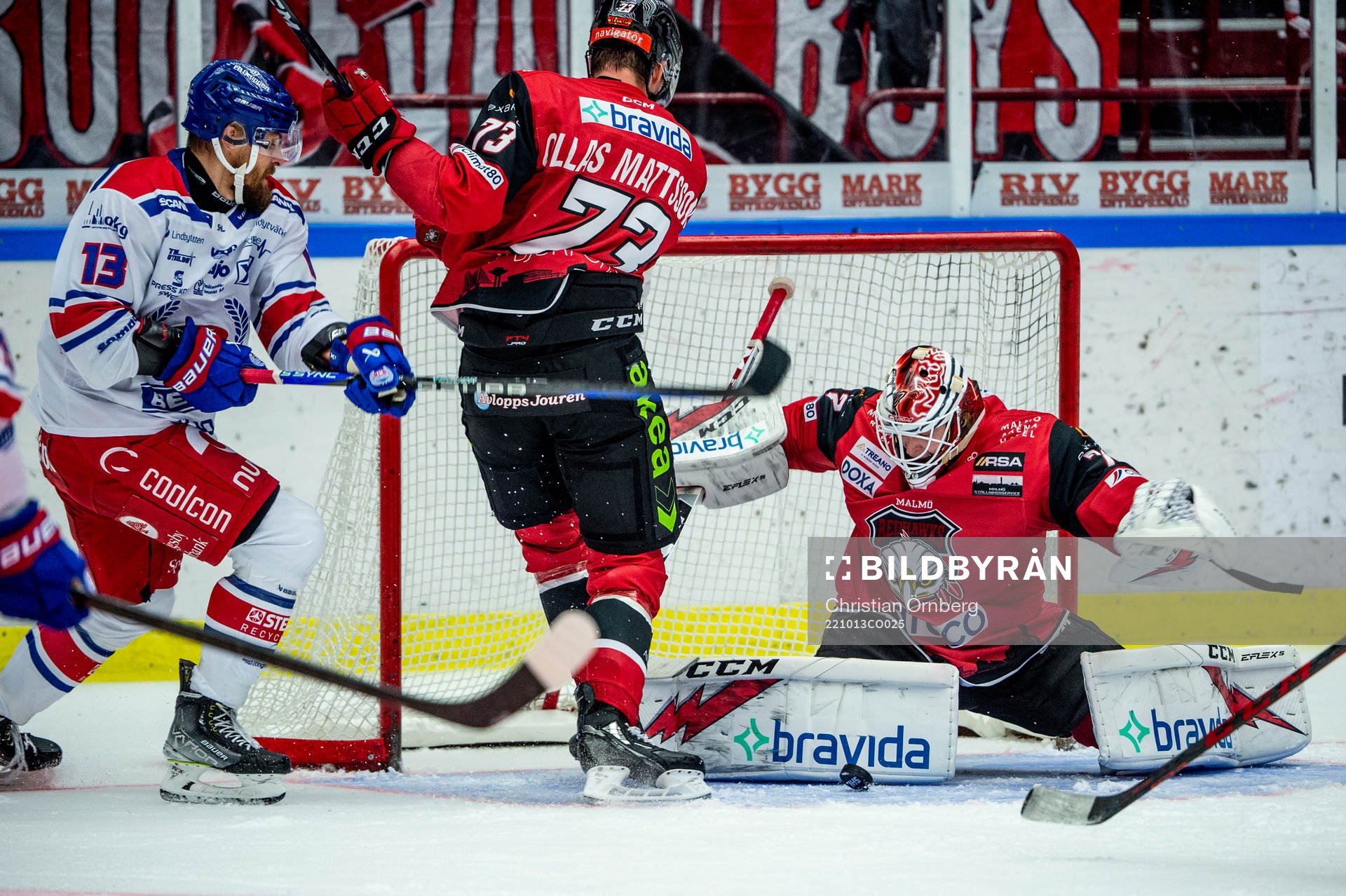 Oskarshamns Jiri Smejkal mot Malmö Redhawks Adam Ollas