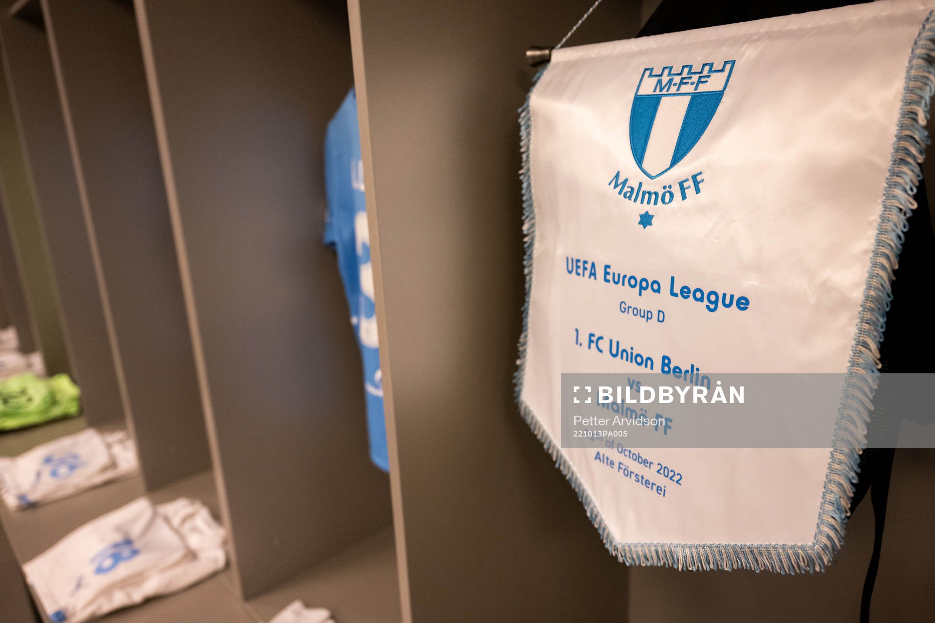 General view of the matchday pennant in the dressing room