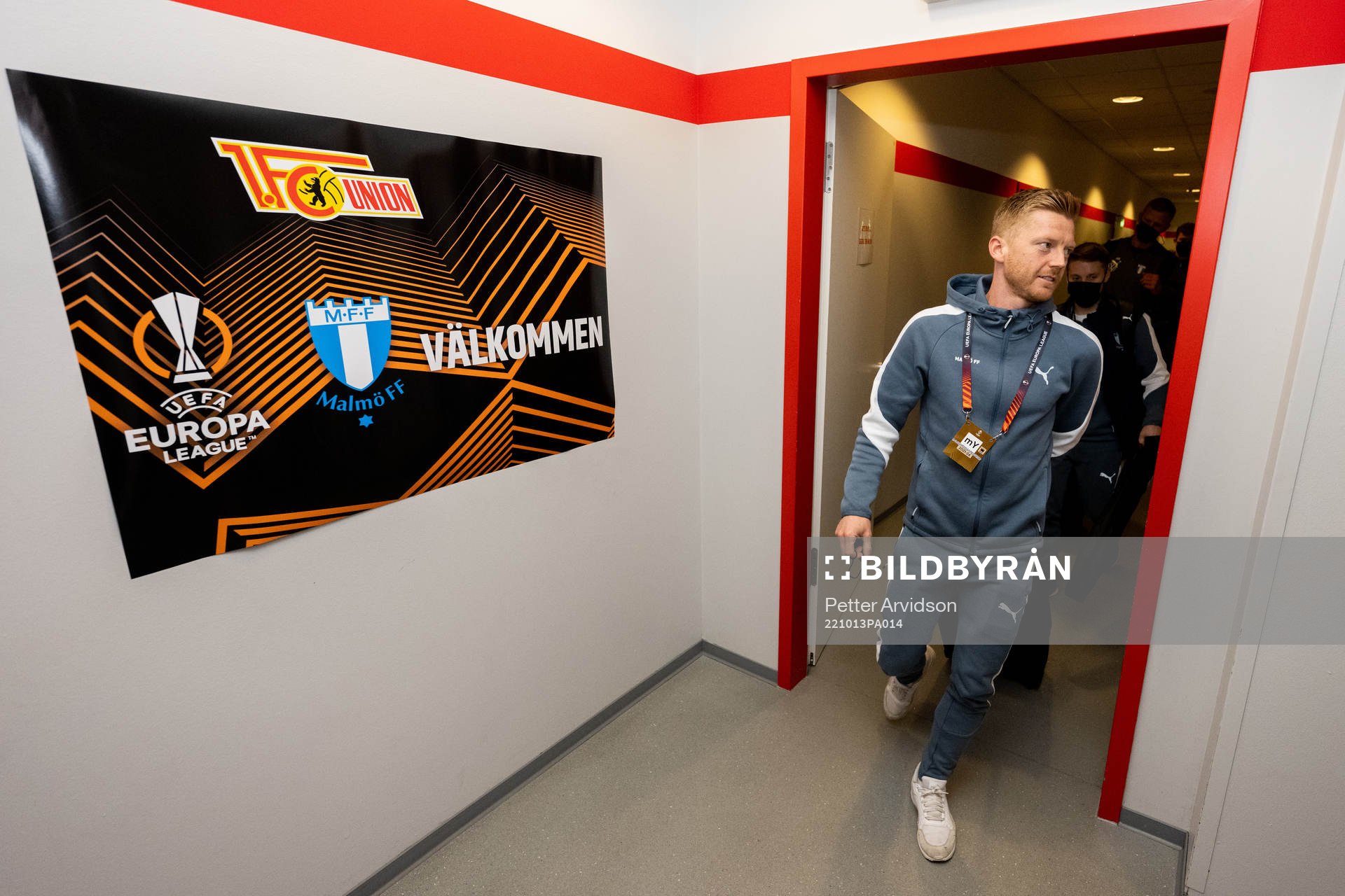 Anders Christiansen of Malmö FF arrives to the stadium