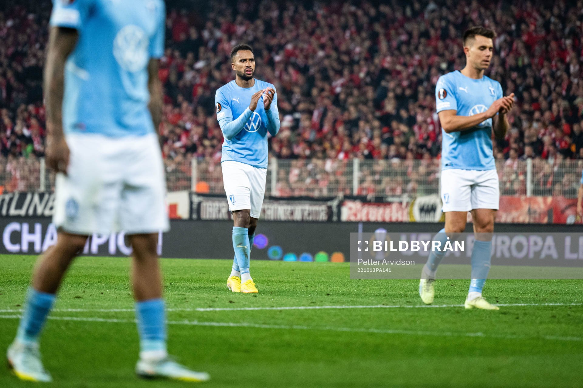 Isaac Kiese Thelin and Jonas Knudsen of Malmö FF look