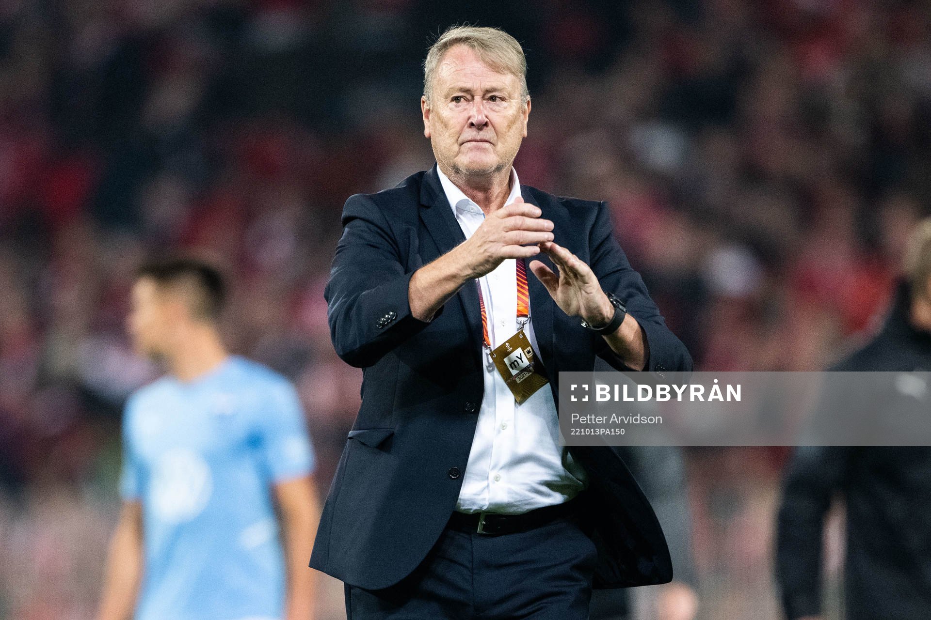 Head coach Åge Hareide of Malmö FF looks dejected