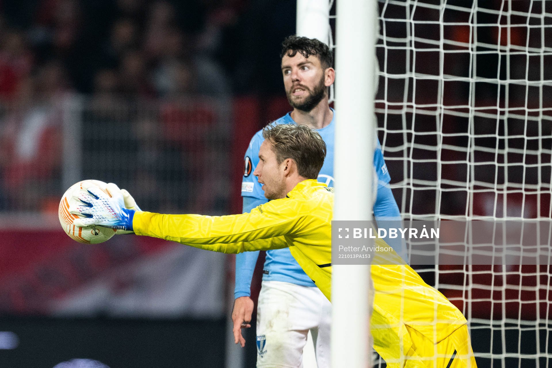 Goalkeeper Frederik Rønnow of Union Berlin and Erdal Rakip