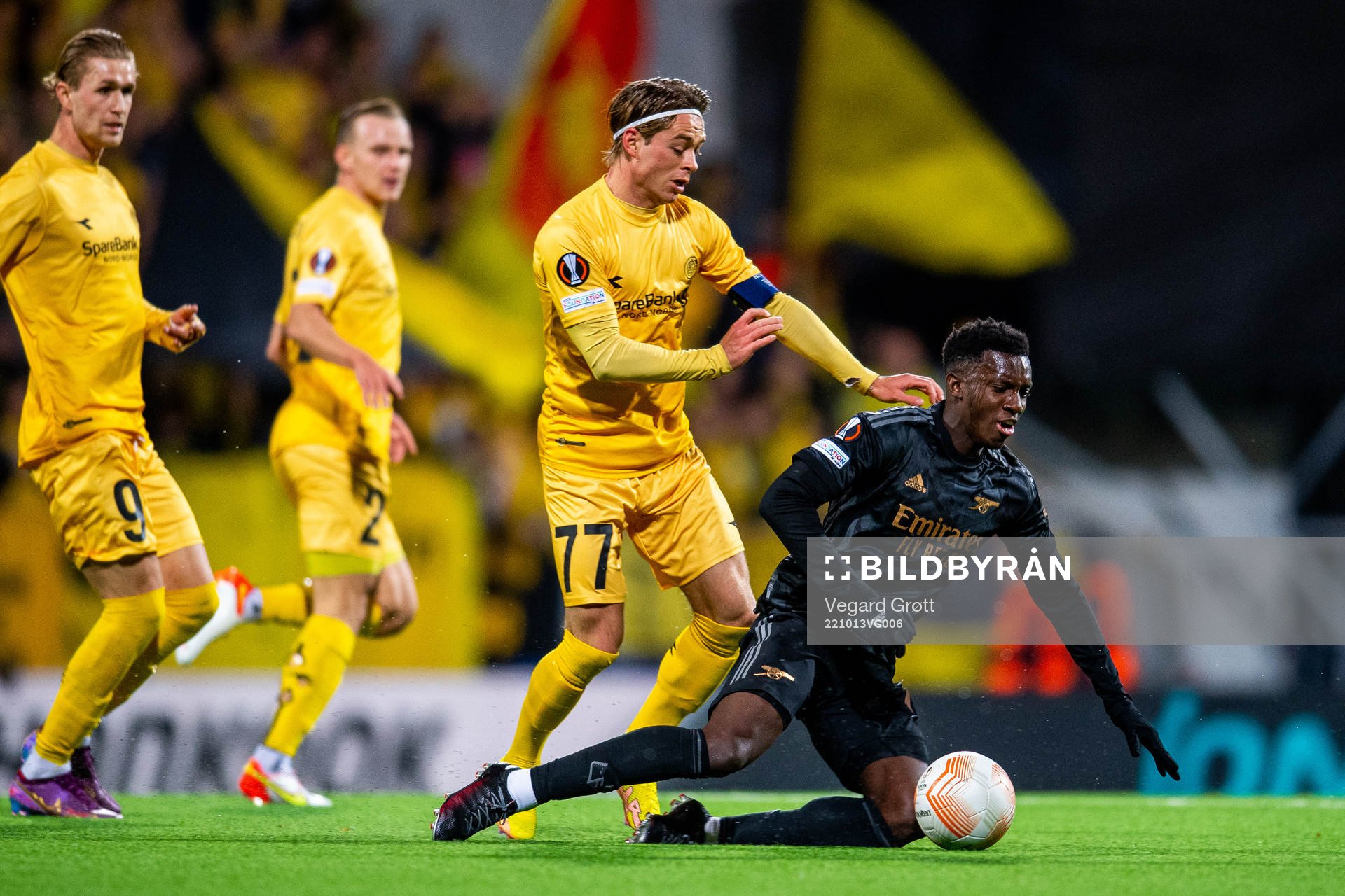 Patrick Berg of Bodø/Glimt and Eddie Nketiah of Arsenal