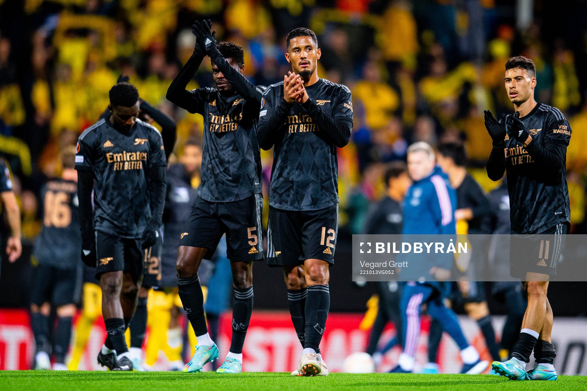 William Saliba, Gabriel Martinelli and players of Arsenal