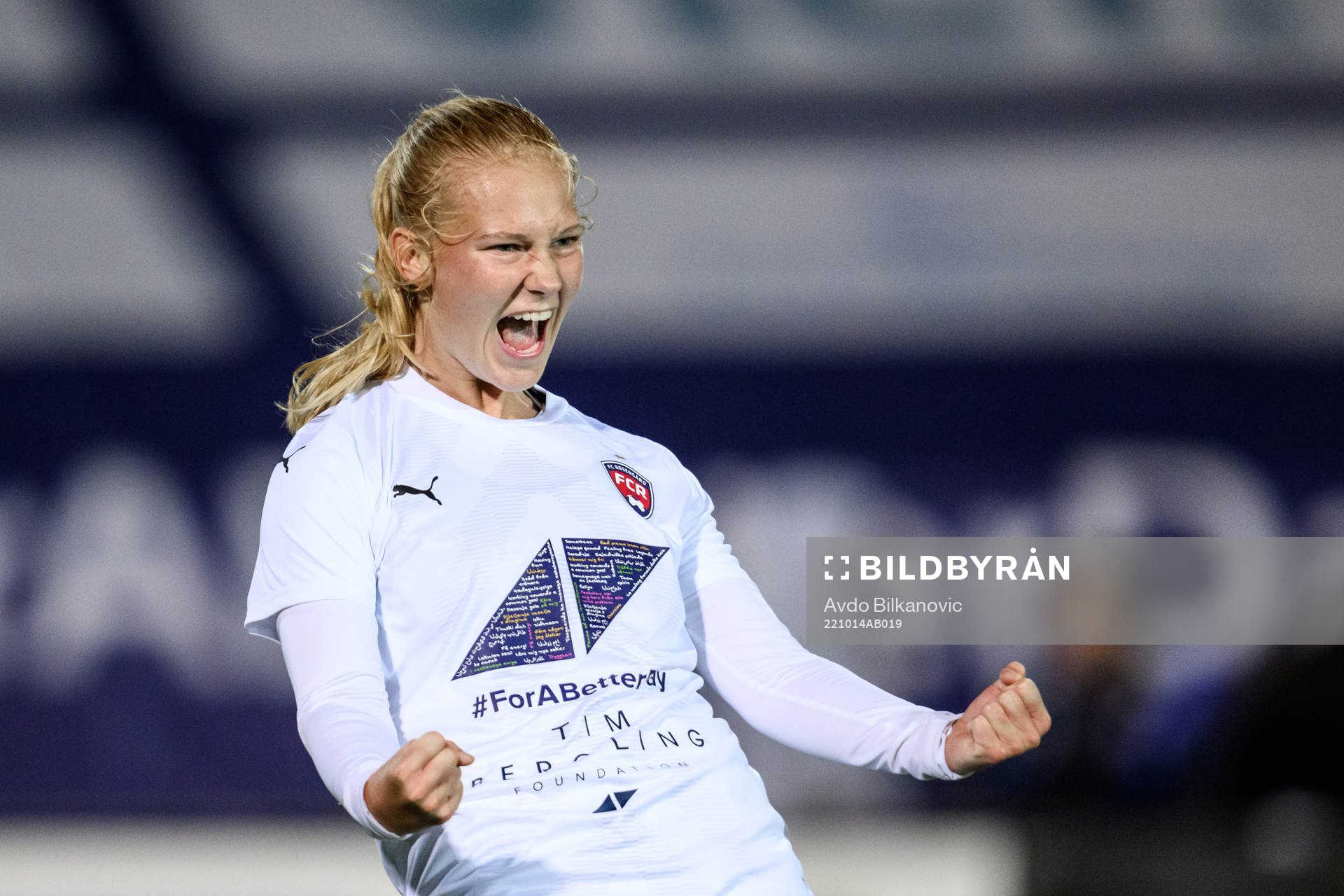 FC Rosengårds Sofie Bruun Bredgaard jublar