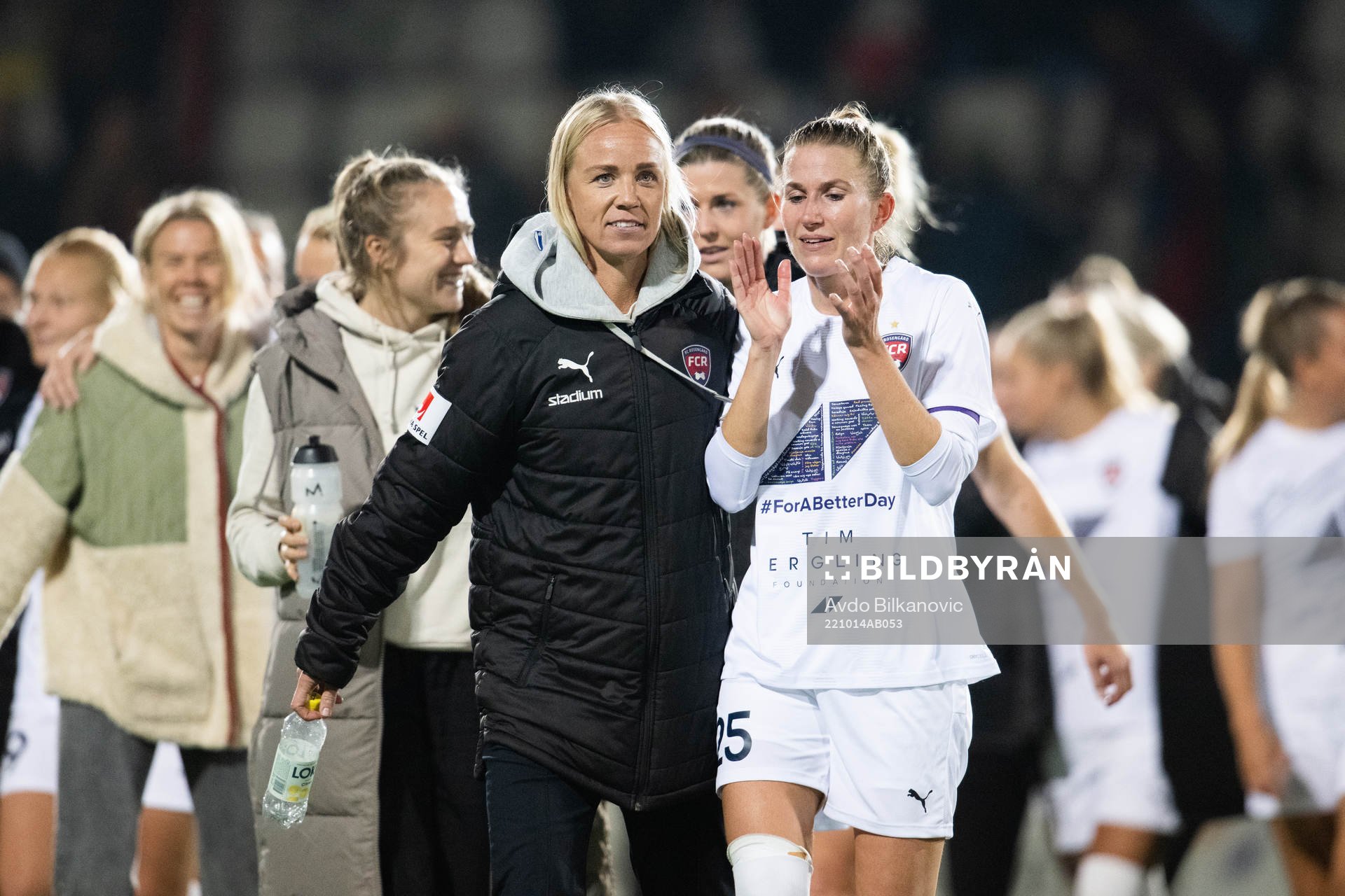 FC Rosengårds Caroline Seger och Emma Berglund jublar