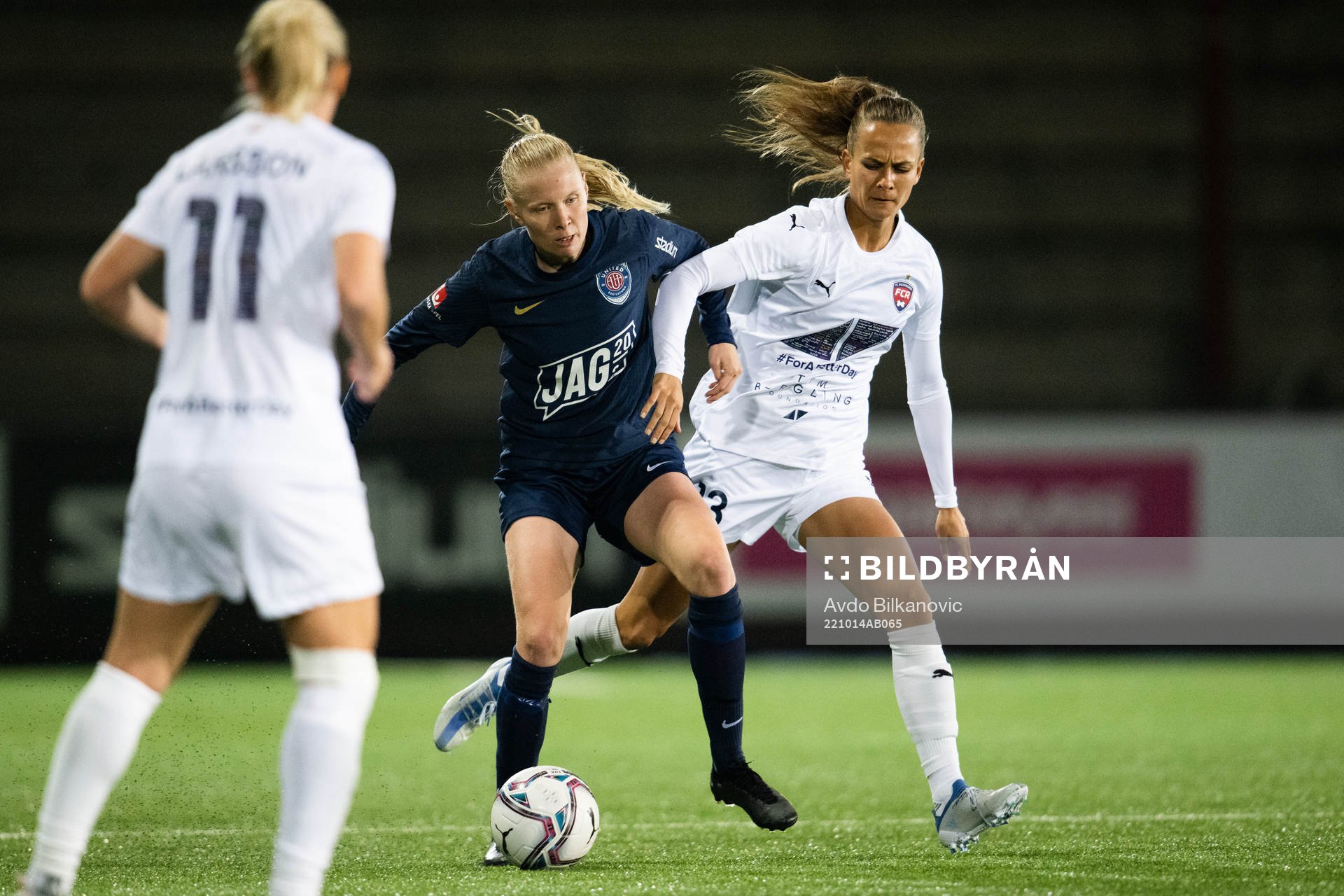 FC Rosengårds Frederikke Thögersen och Eskilstuna Uniteds