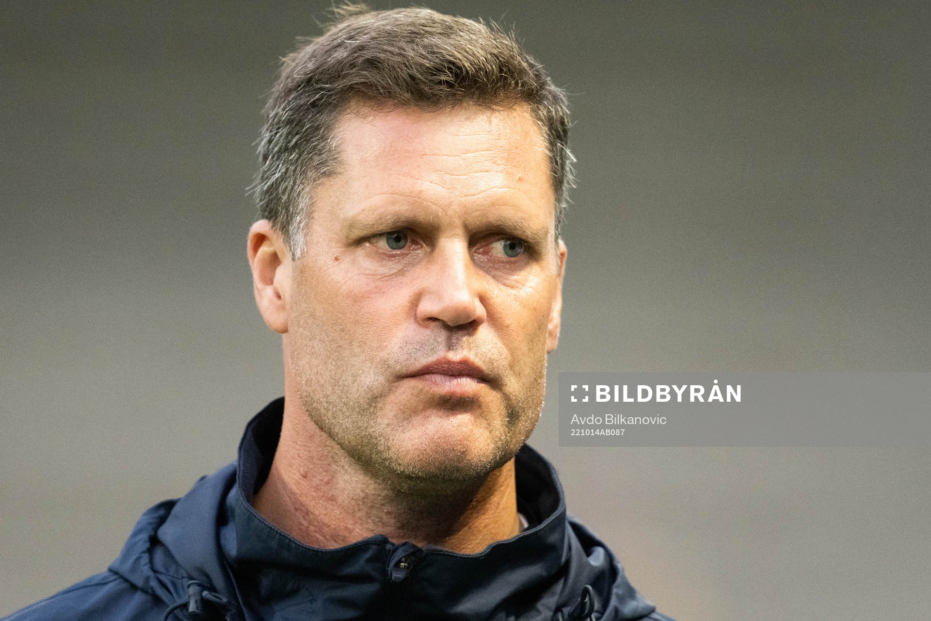 Eskilstuna Uniteds tränare Fredrik Bernhardsson under fotbollsmatchen i Damallsvenskan mellan FC Rosengård och Eskilstuna United den 14 oktober 2022 i Malmö.