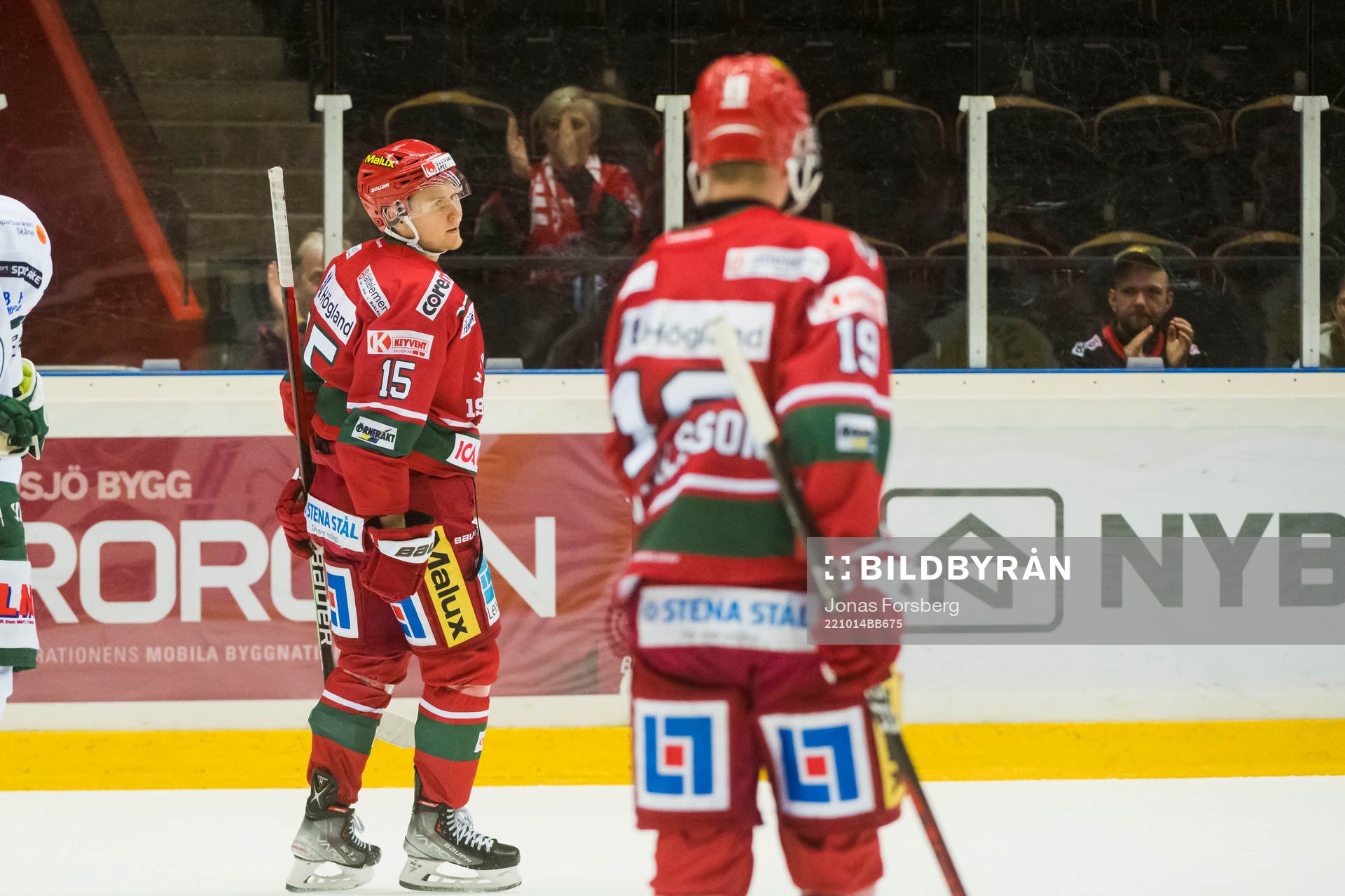 Modos Filip Svenningsson jublar