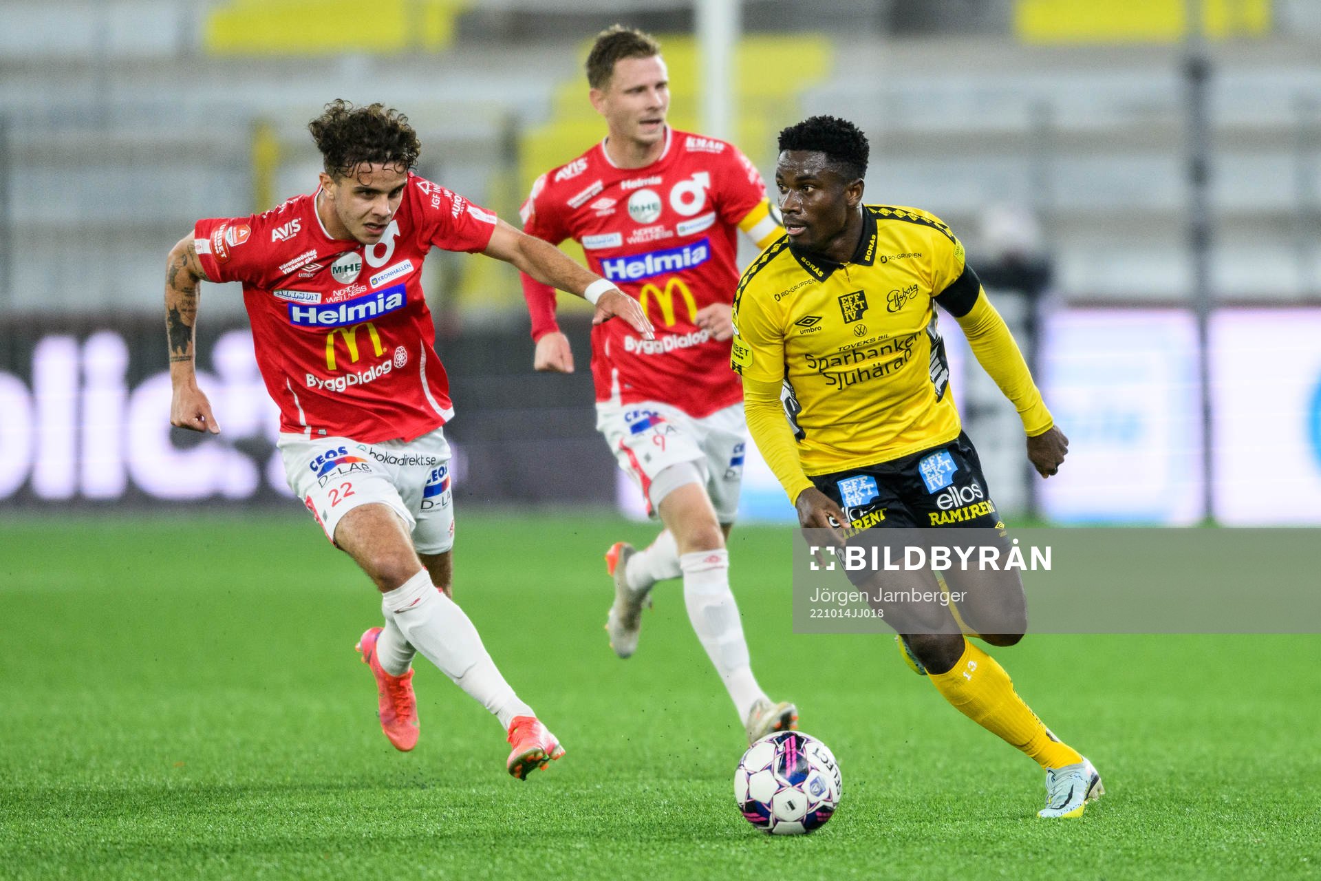 Degerfors Justin Salmon och Elfsborgs Michael Baidoo